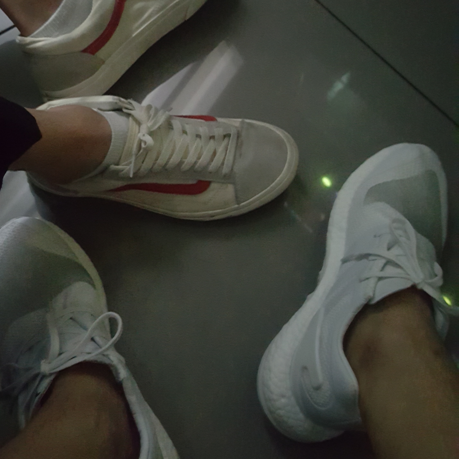 Y-3 Pureboost Triple White 착용 스타일