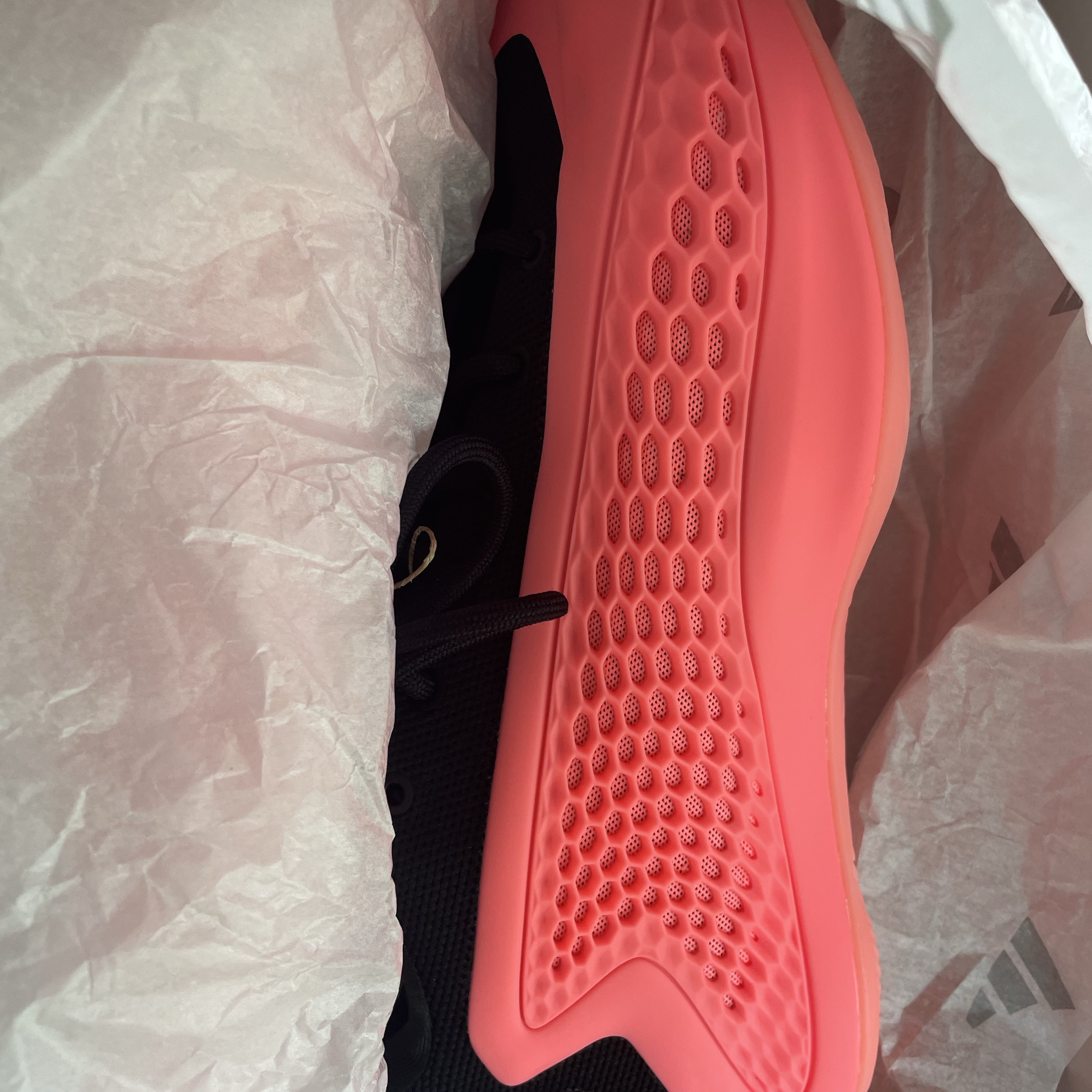 Adidas A.E. 1 Low Acid Red Core Black 착용 스타일