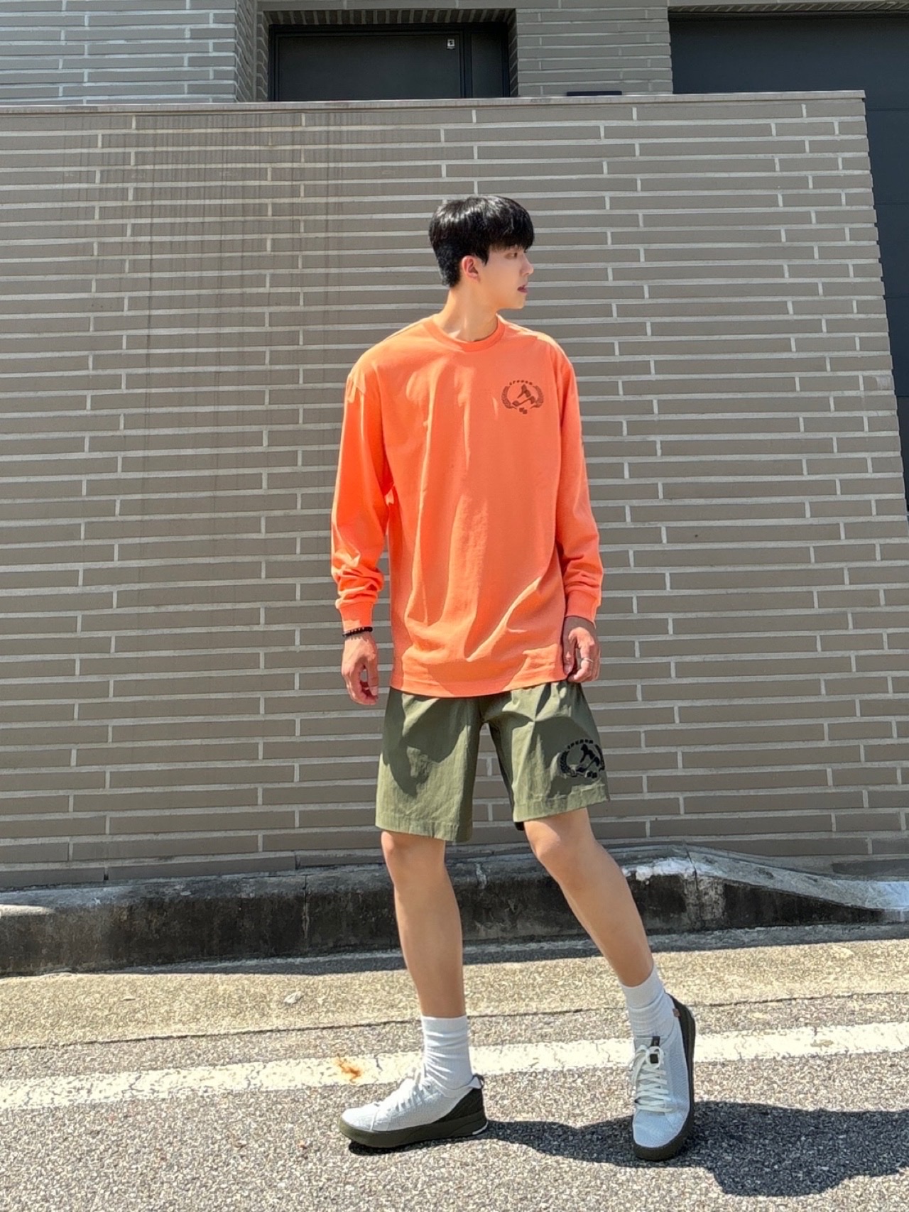 (W) Chloe Lauren Sneaker Hazy Green 착용 스타일 - 1