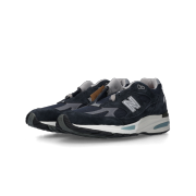 New Balance 991v2 Made in UK Dark Navy Smoked Pearl
