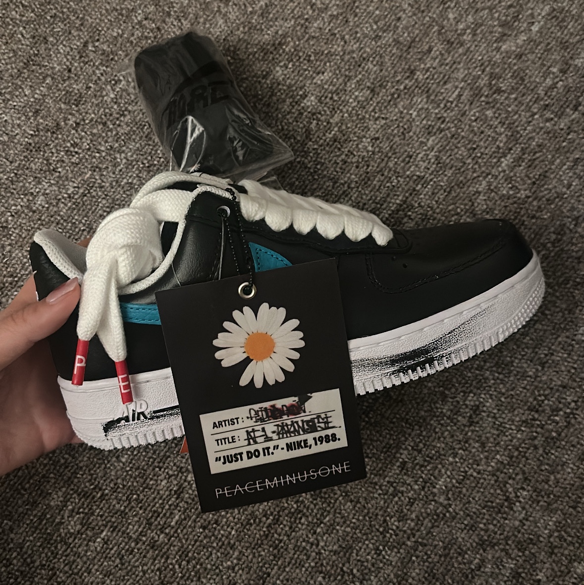 Nike x Peaceminusone Air Force 1 Low Para-Noise 3.0 Black and Multicolor 착용 스타일 - 2