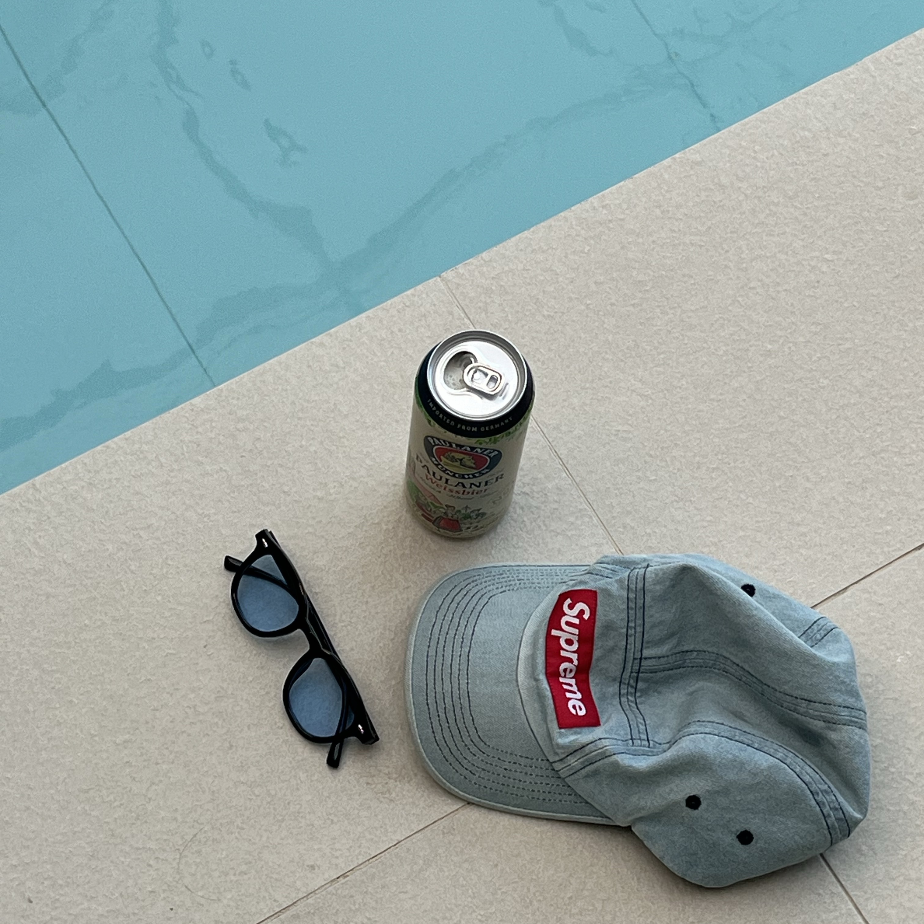 Supreme Denim Camp Cap Washed Blue - 22FW, Supreme Mesh Side Panel Camp Cap Lavender - 24SS 착용 스타일 - 2
