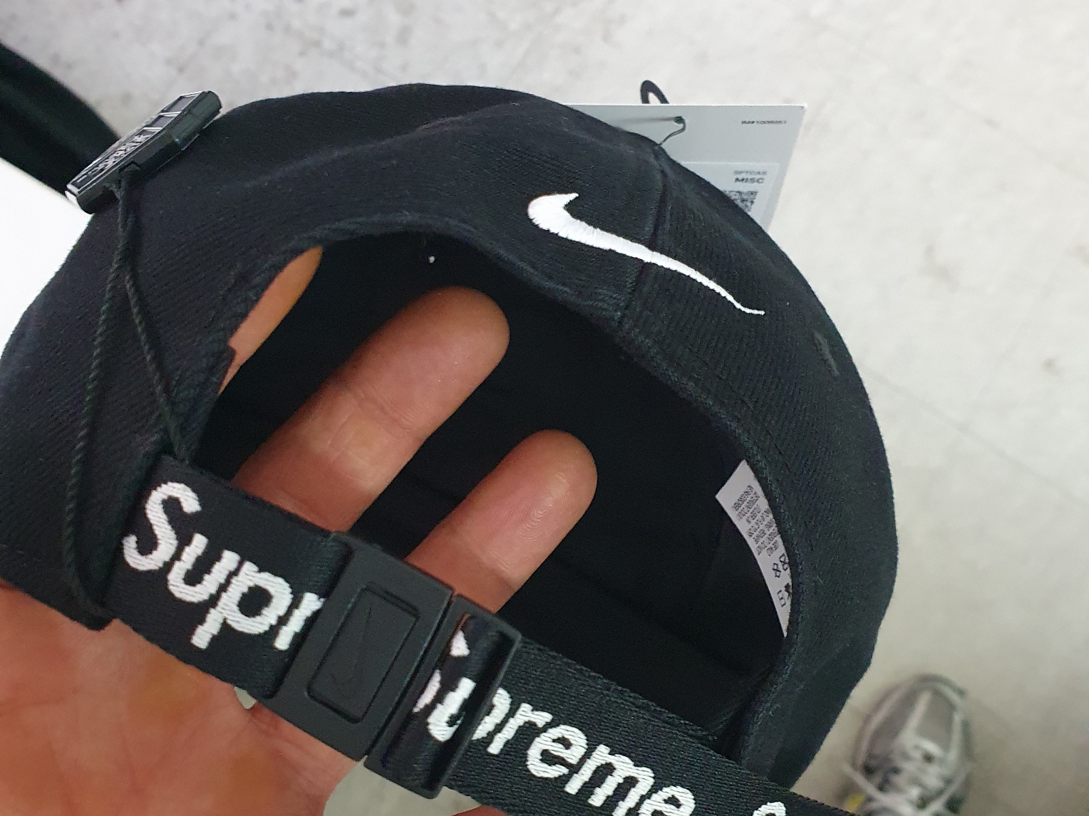 Supreme x Nike ACG Denim 6-Panel Black - 22FW 착용 스타일