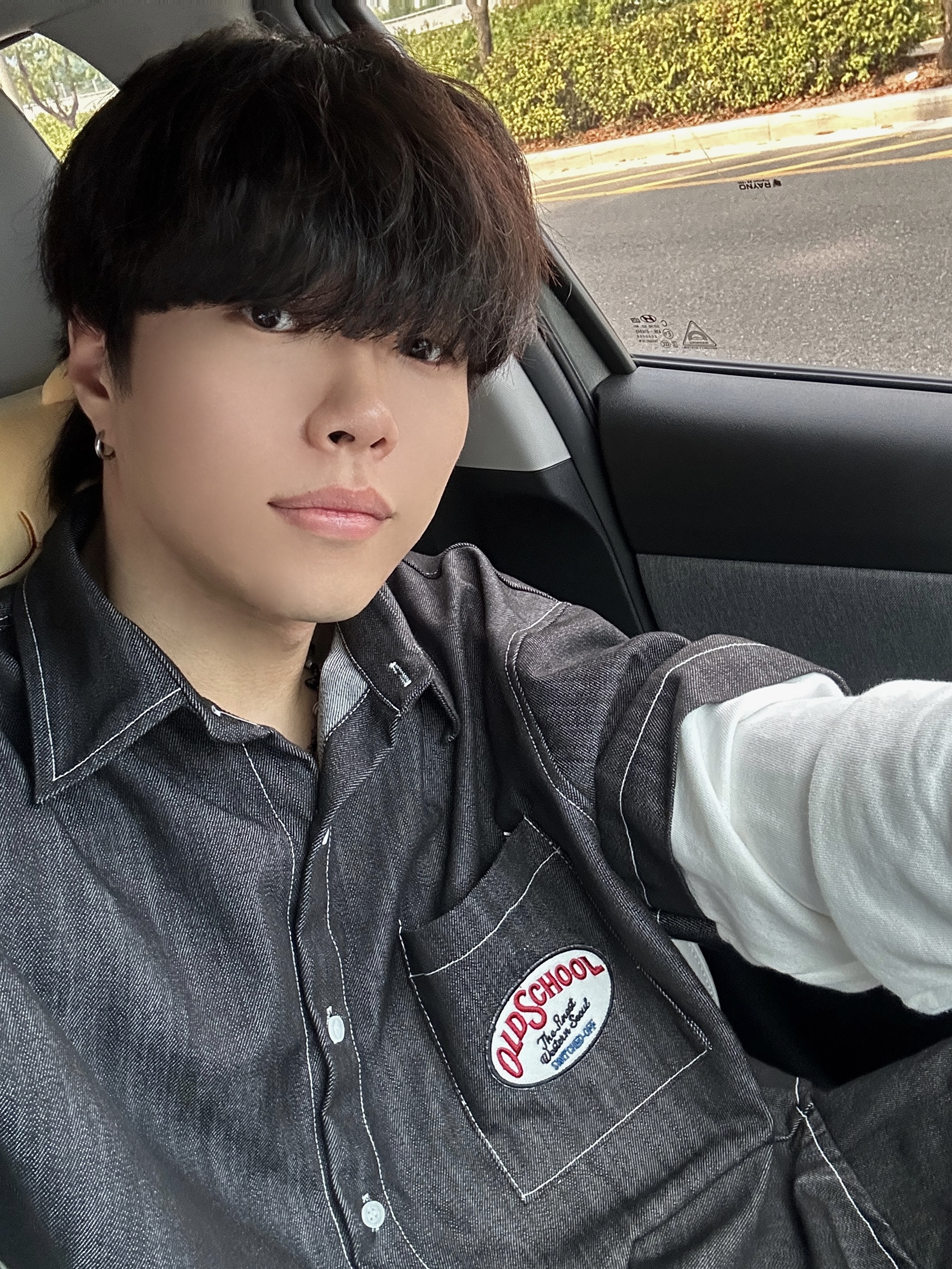 Balenciaga 3XL Sneakers Light Beige 착용 스타일 - 1