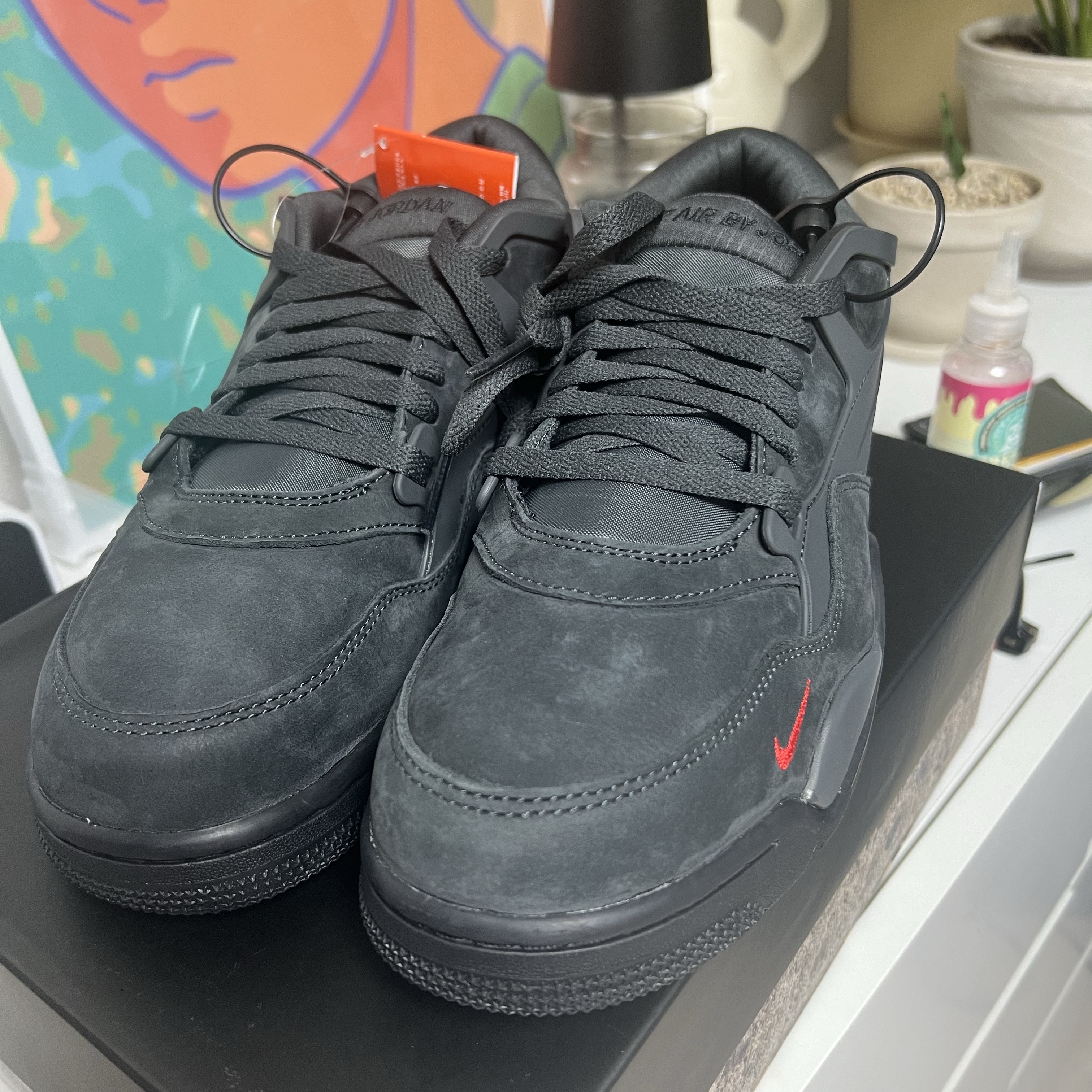 Jordan 4 x Nigel Sylvester RM SP Driveway Grey 착용 스타일 - 1