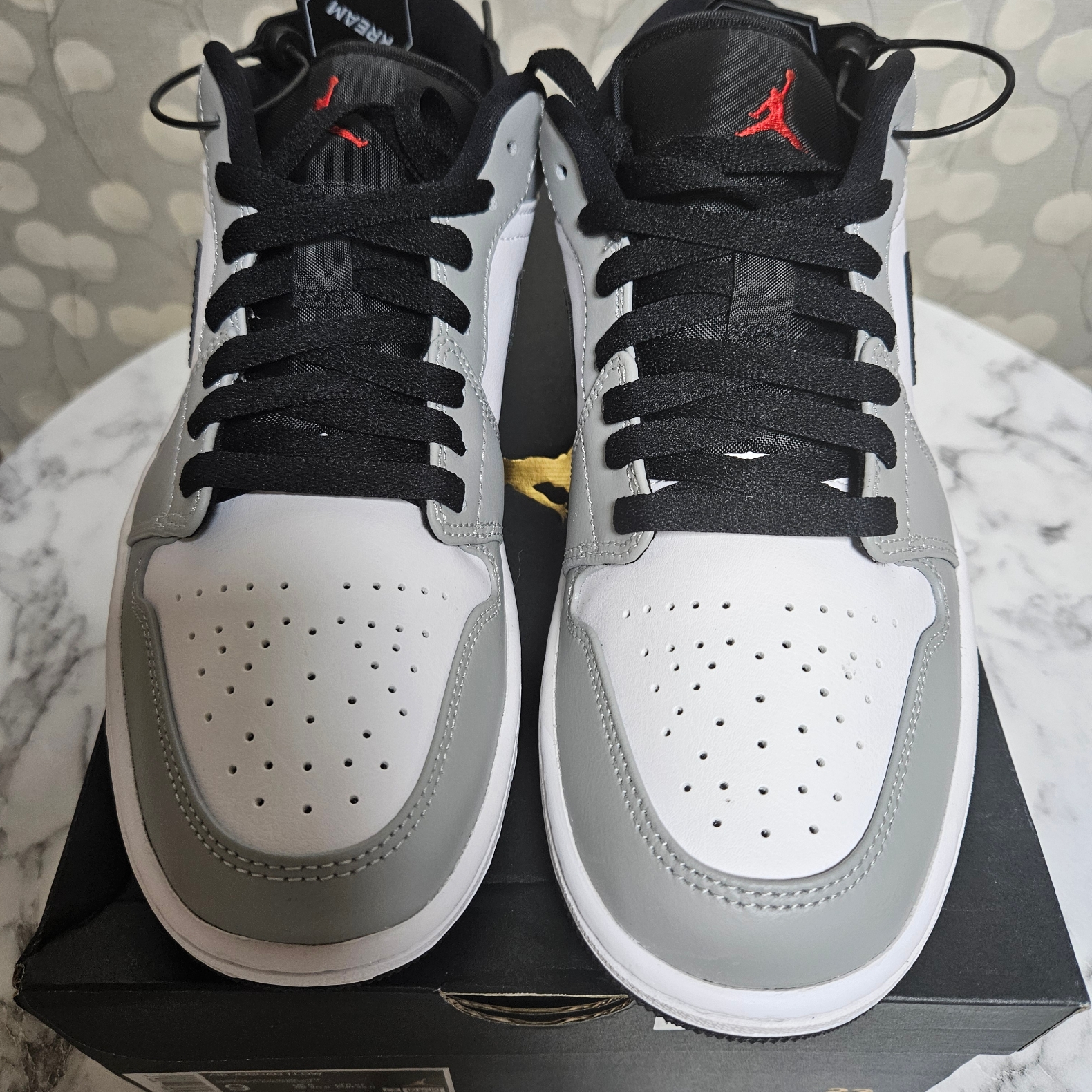 Jordan 1 Low Light Smoke Grey 착용 스타일 - 1