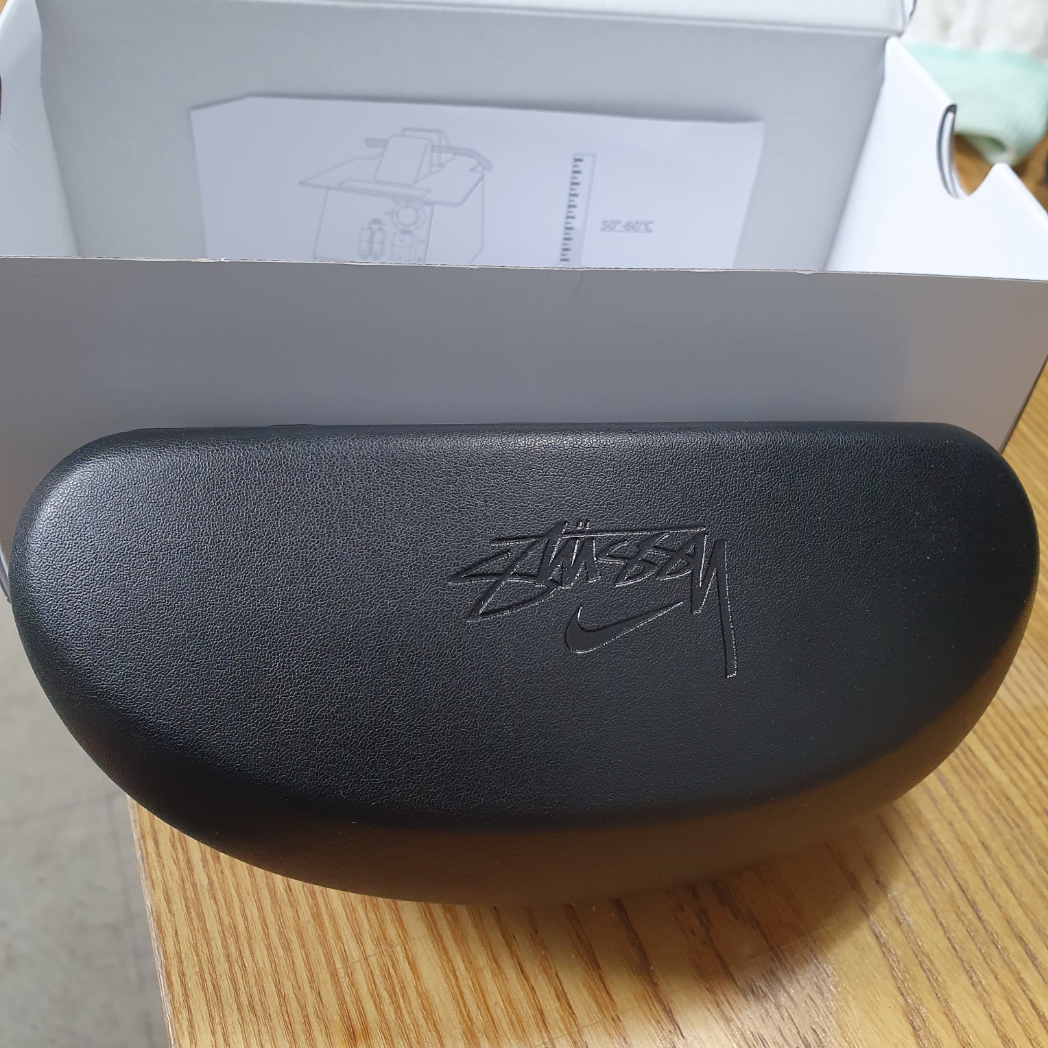 Nike x Stussy Victory Elite Sunglasses Black 착용 스타일