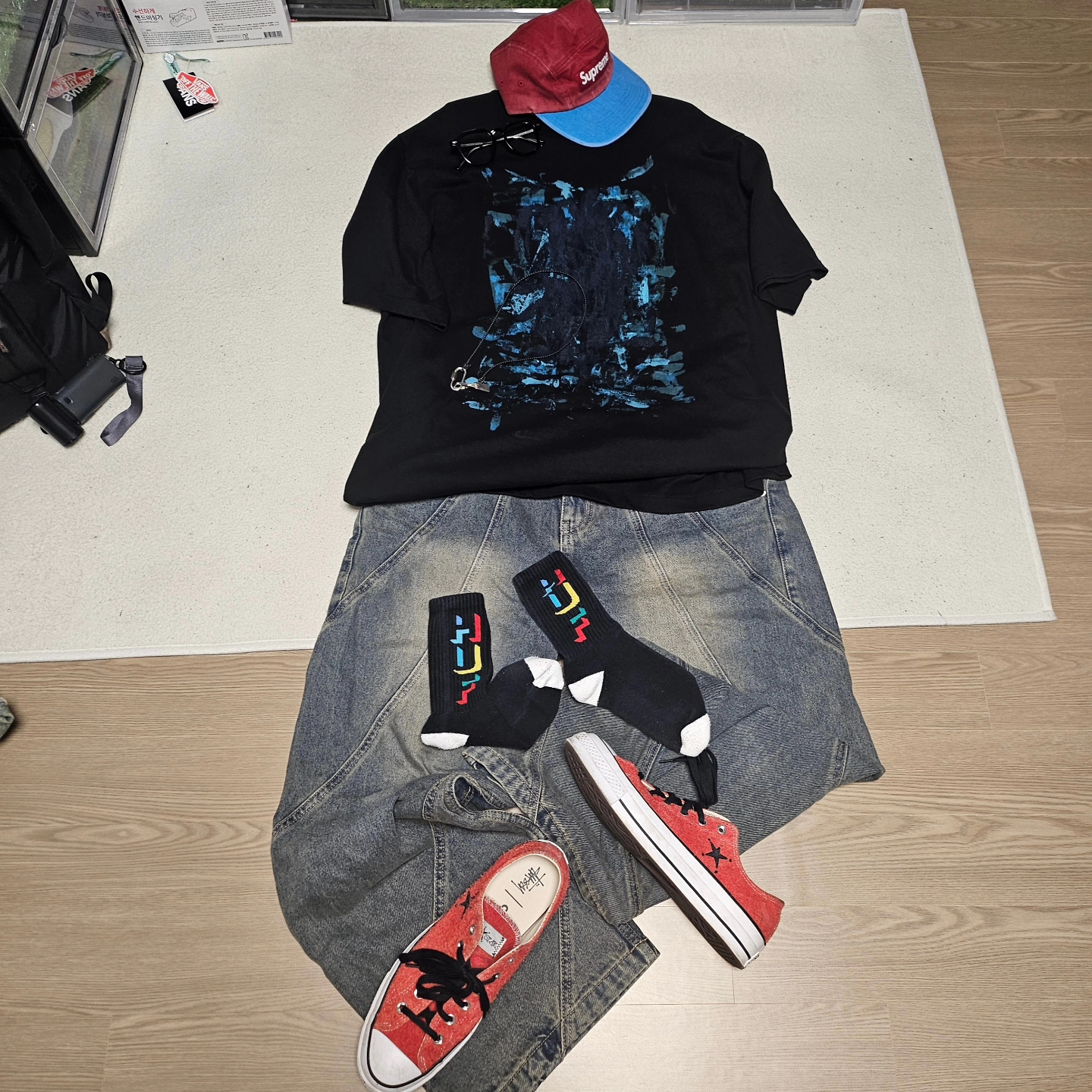 Supreme Pigment 2-Tone Camp Cap Red - 24SS, Converse x Stussy Chuck 70 Ox Poppy Red 착용 스타일 - 2