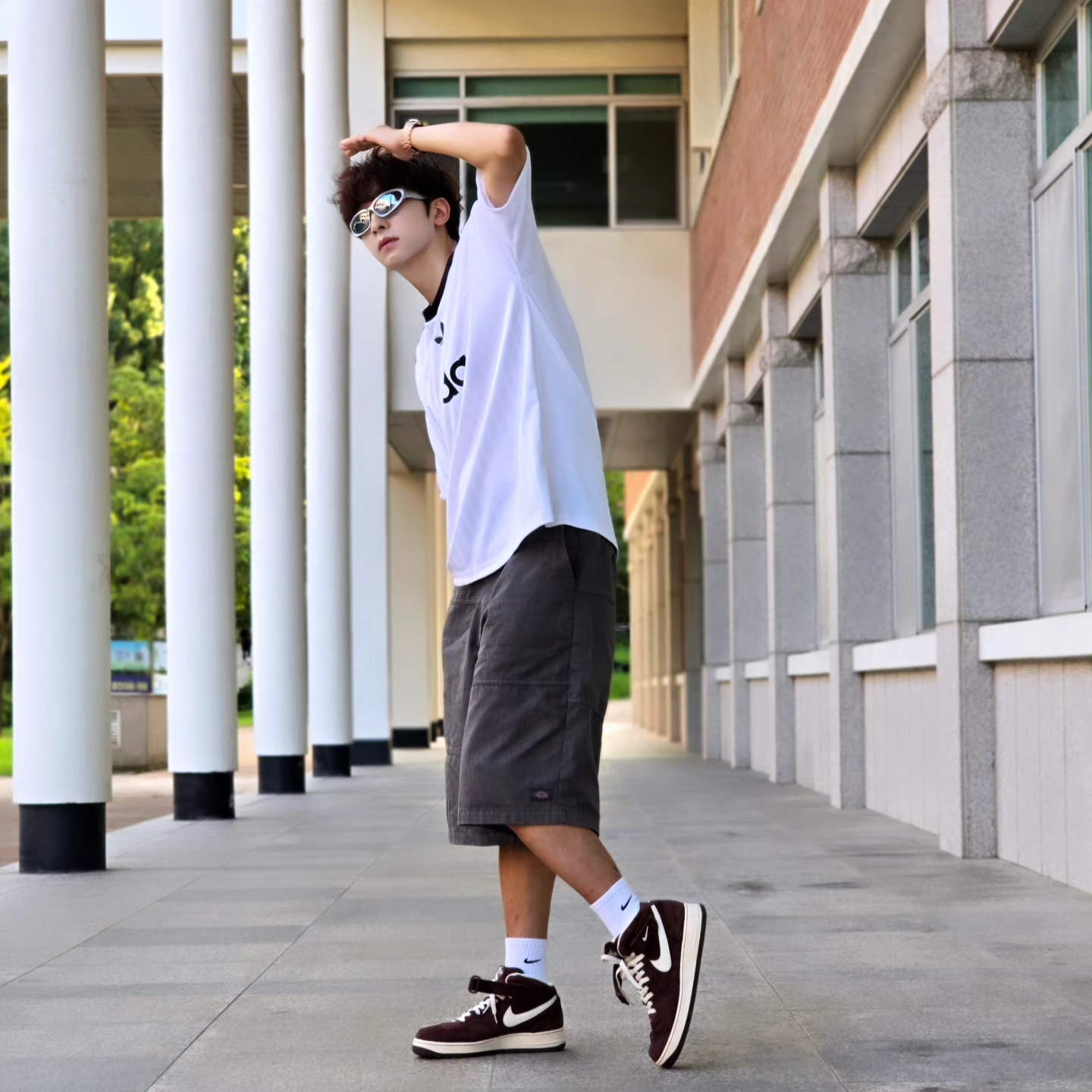 Adidas Adicolor T-Shirt White Black - KR Sizing, Adidas Adicolor T-Shirt White - US Sizing 착용 스타일 - 4