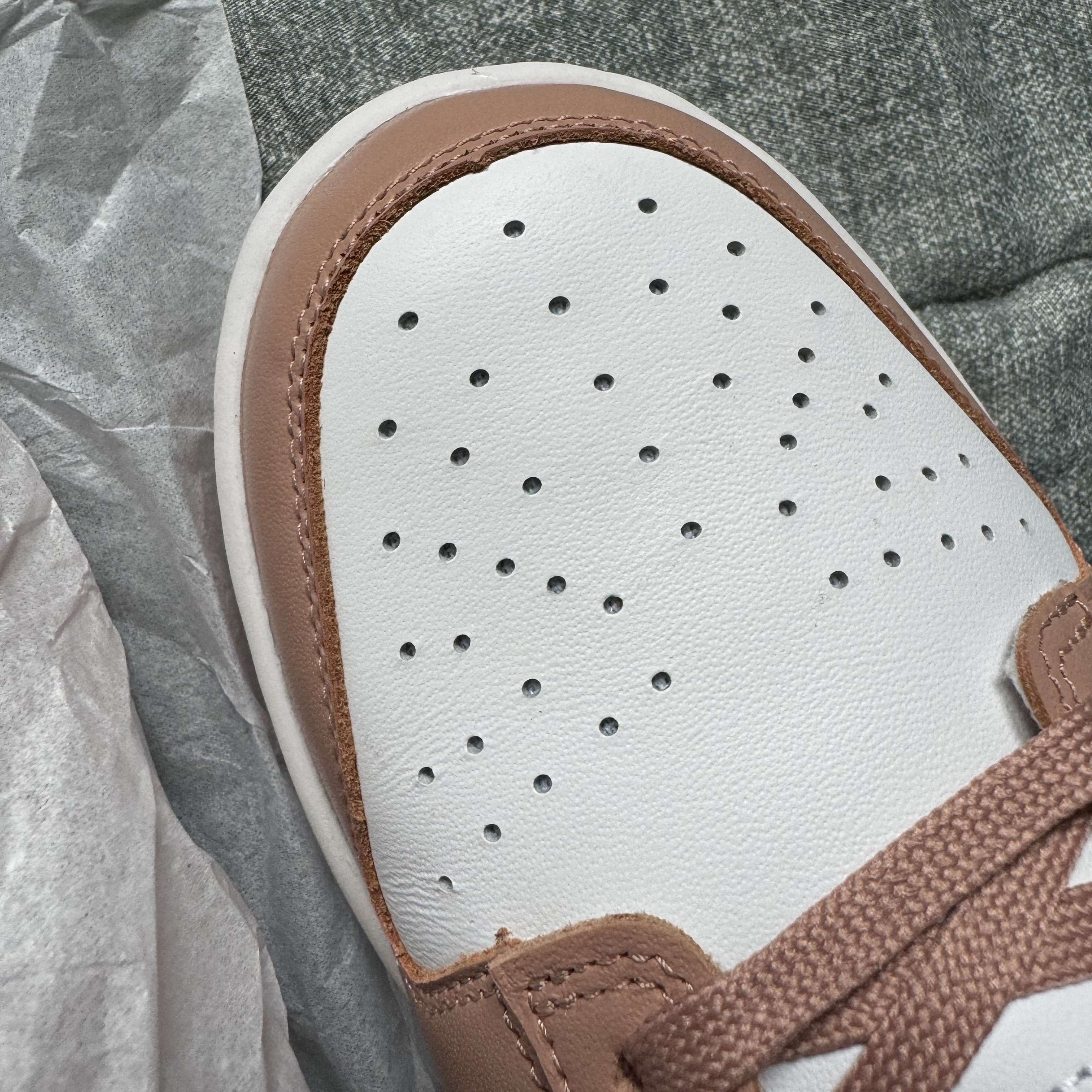 (W) Nike Dunk Low Rose Whisper 착용 스타일 - 4