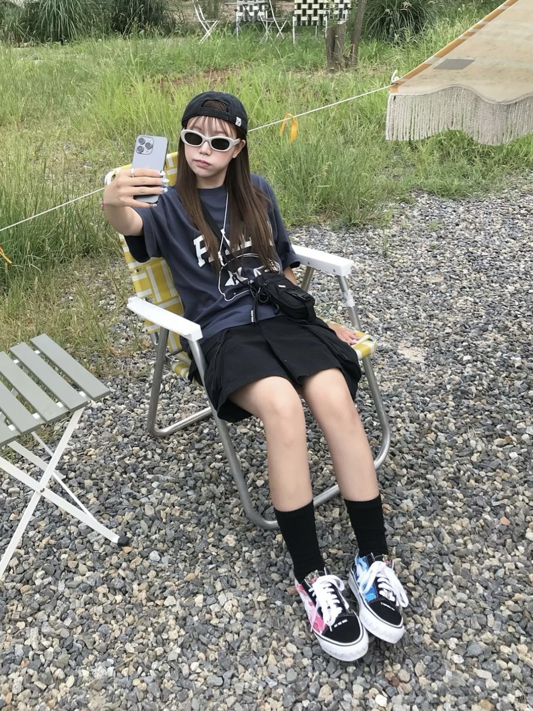 Palace Pallas T-Shirt Navy - 24FW, Chrome Hearts Silichrome CH Cross Pendant White 2022/2023 착용 스타일