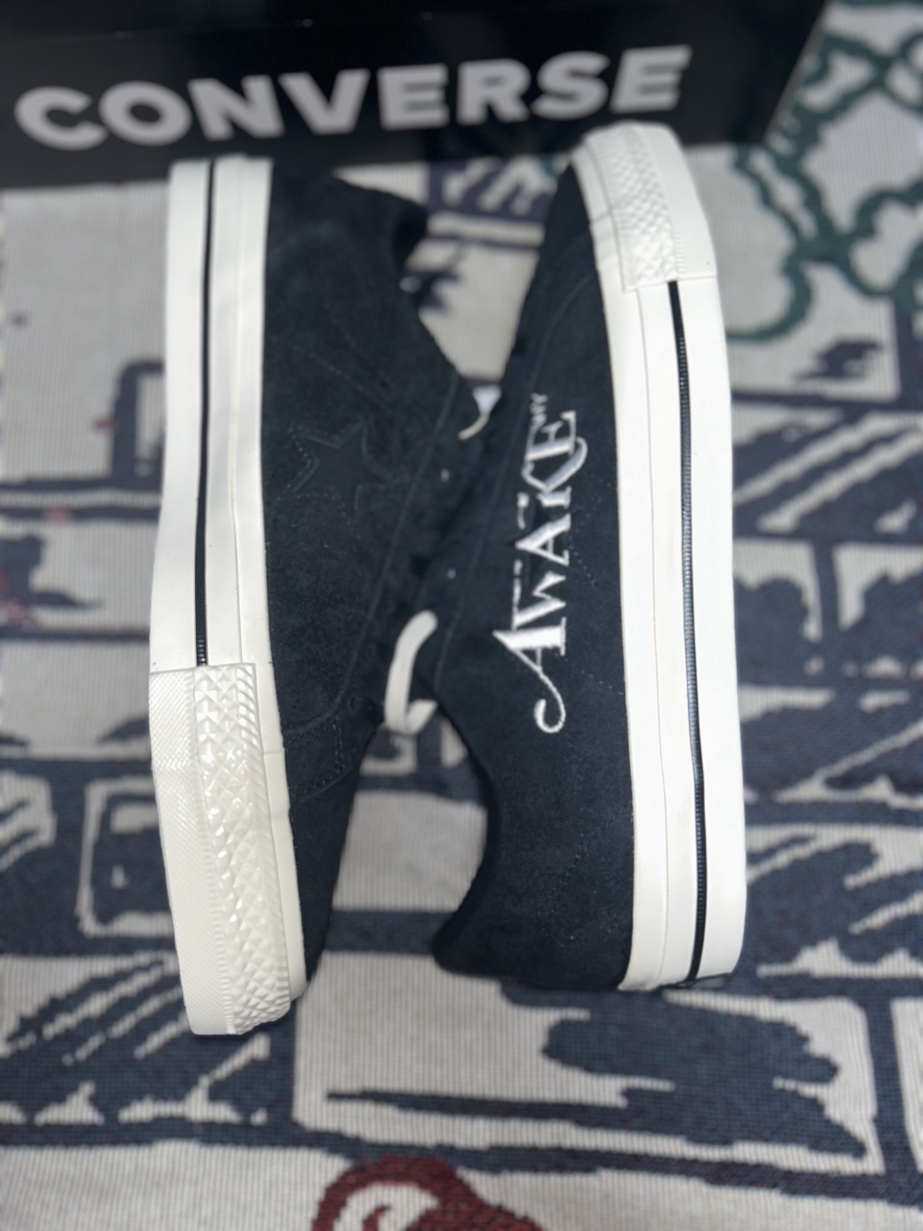 Converse x Awake NY One Star Pro Ox Black Egret 착용 스타일 - 5