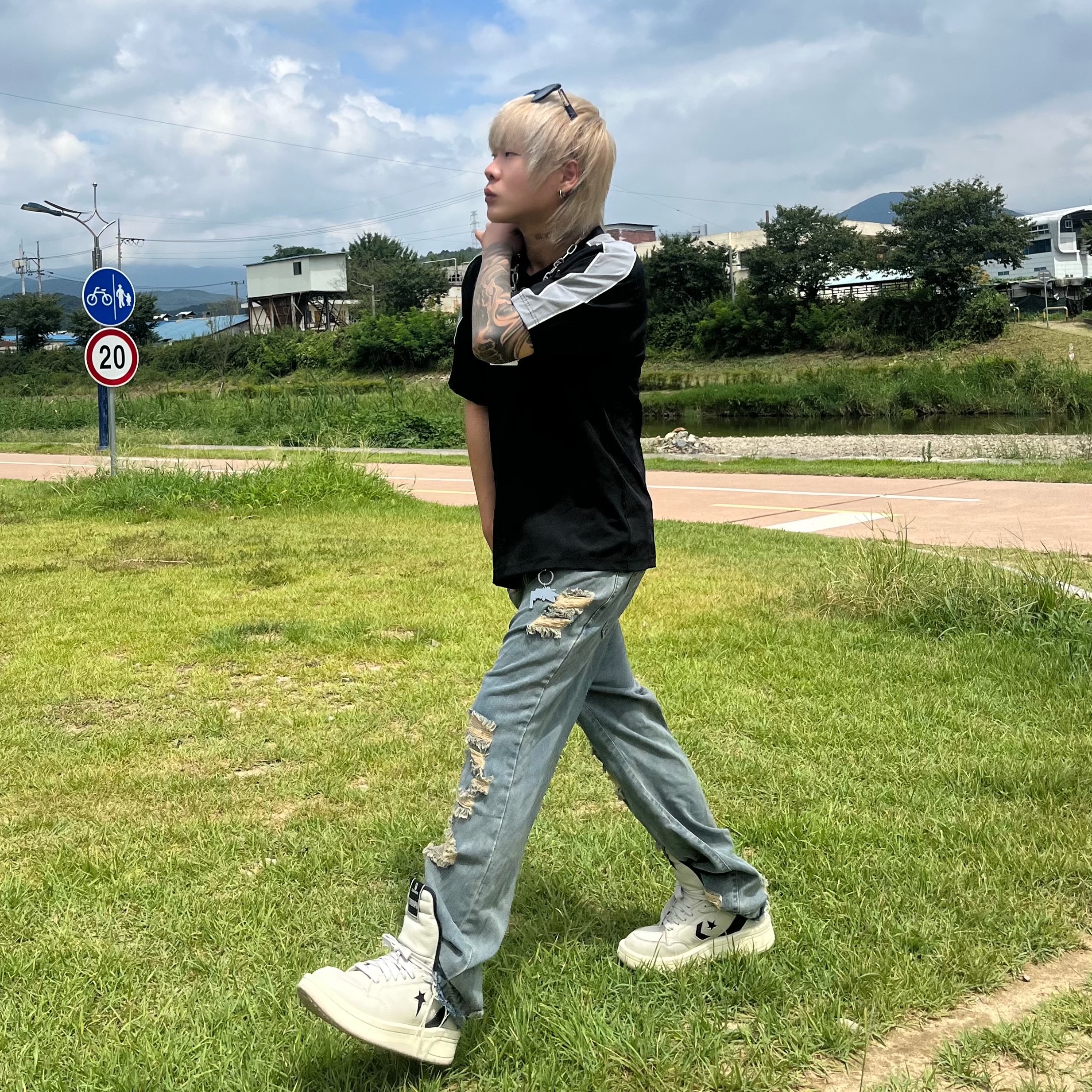 Converse x Drkshdw Turbowpn Pelican 착용 스타일 - 3