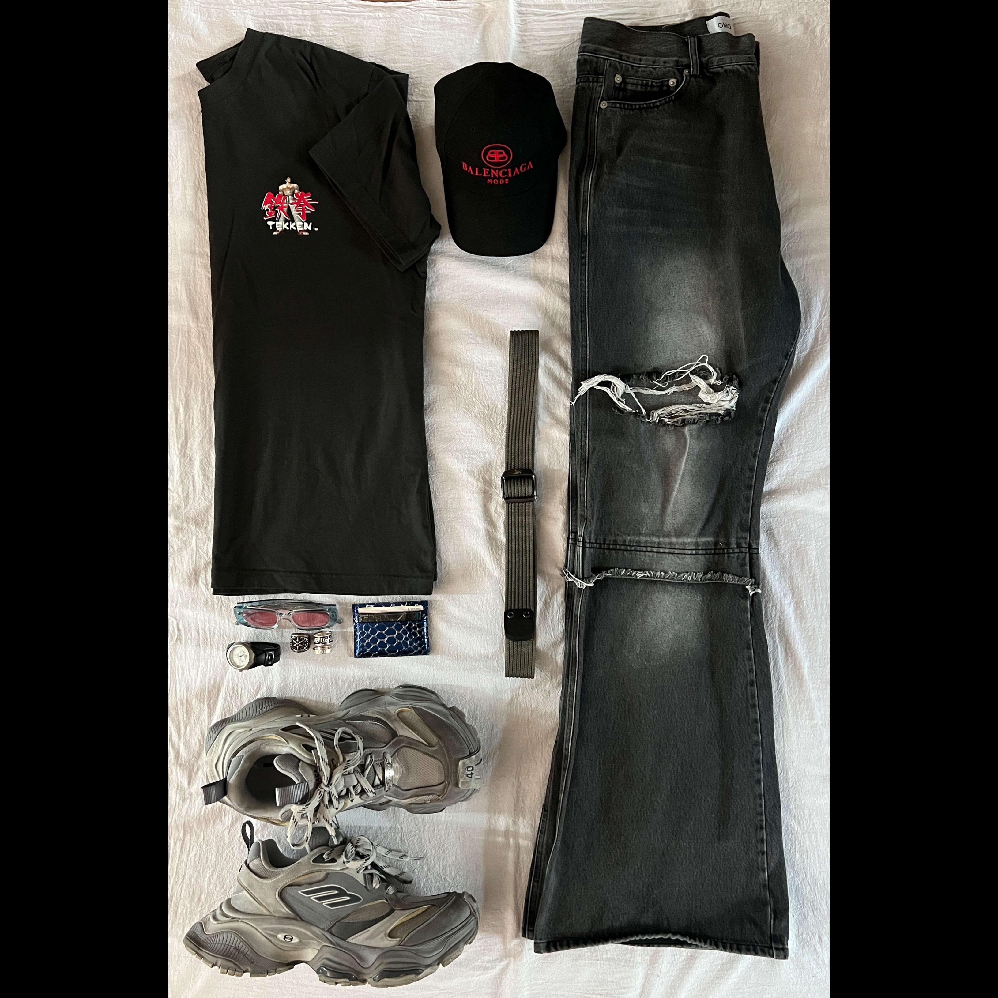 OMO Layered Flared Jean Washed Black, Balenciaga Cargo Sneakers Grey Black Yellow 착용 스타일