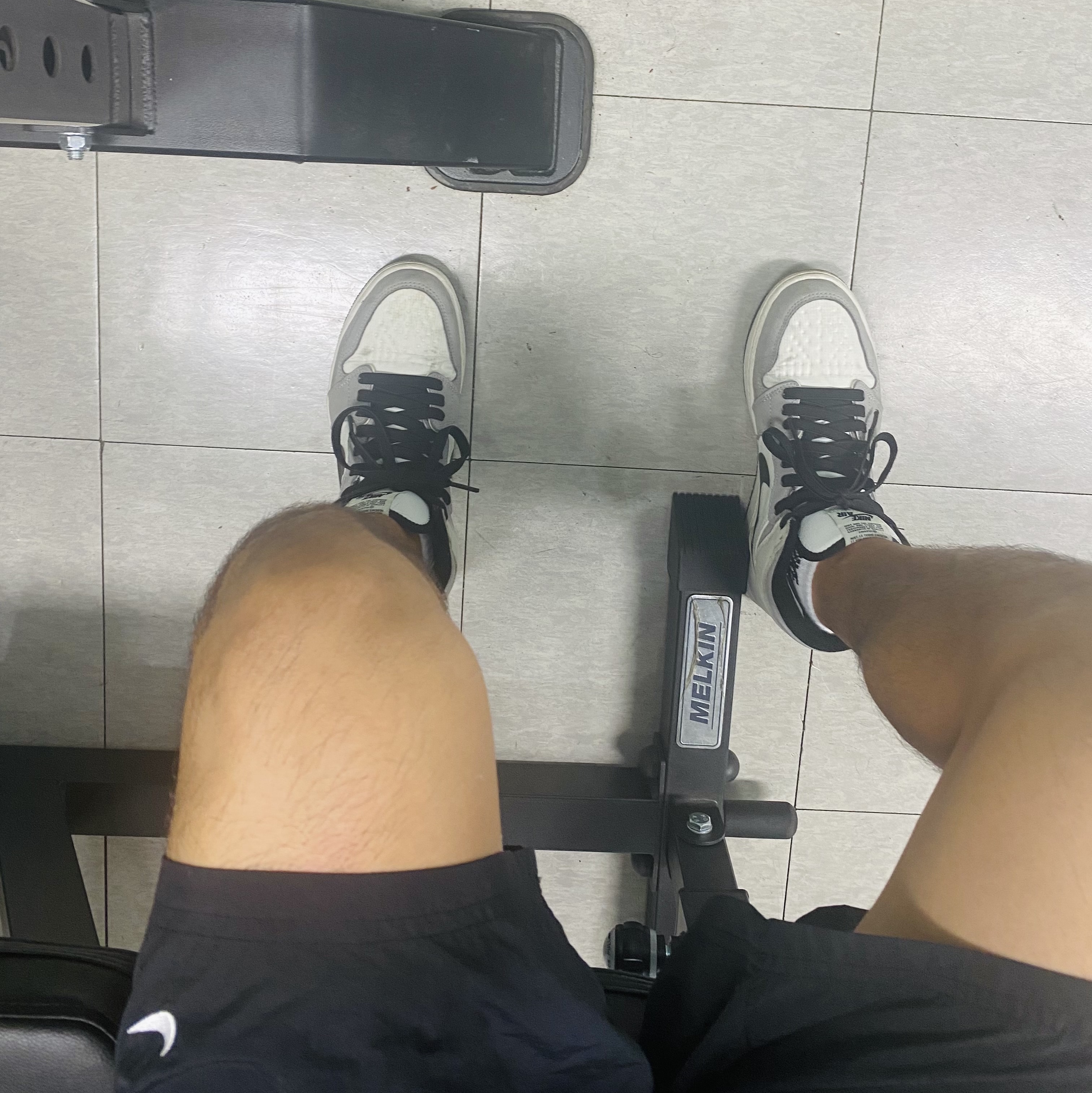 Jordan 1 Element Gore-Tex Sail, Nike Solo Swoosh Woven Shorts Black - Asia 착용 스타일