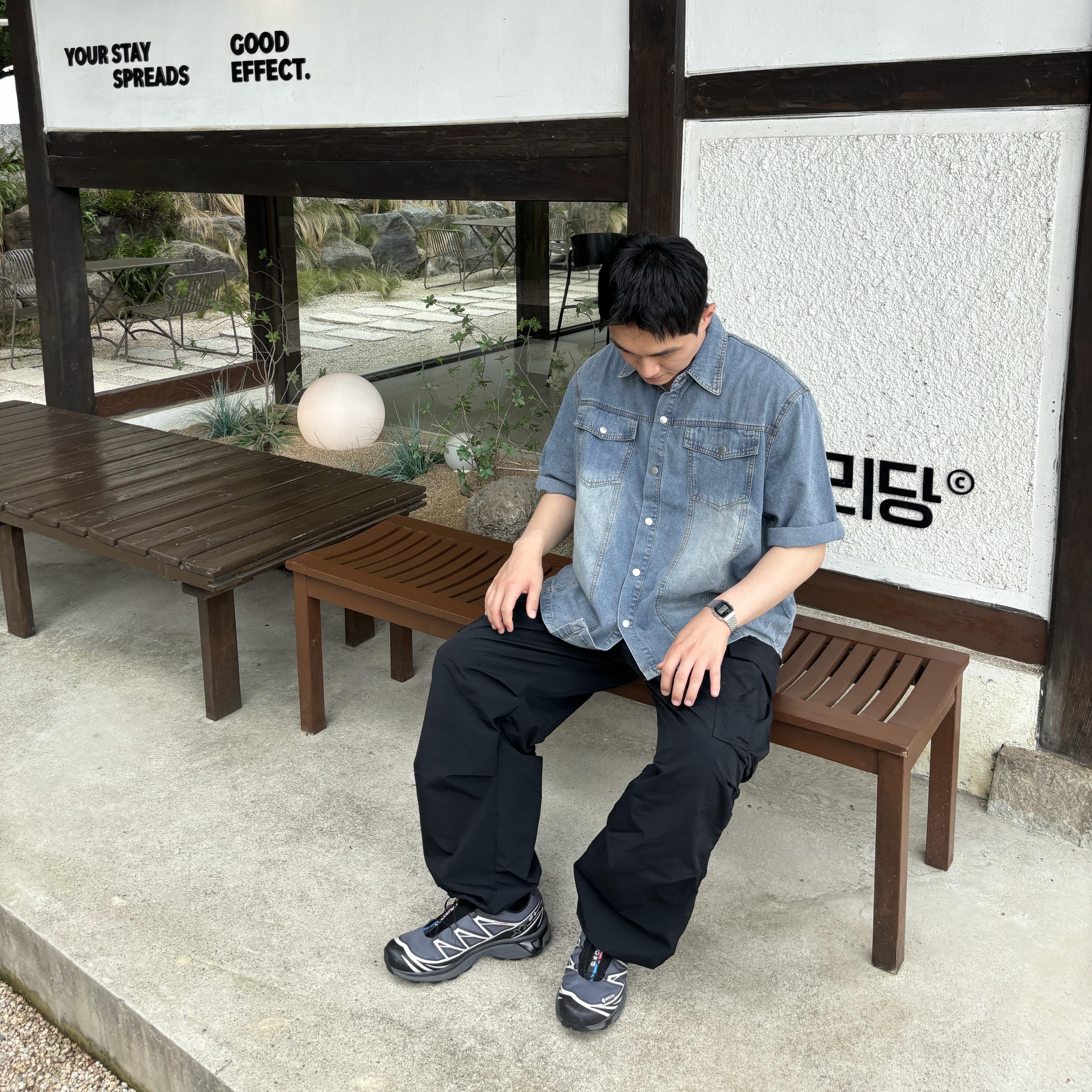 Salomon XT-6 Gore-Tex Black Ebony 착용 스타일 - 1