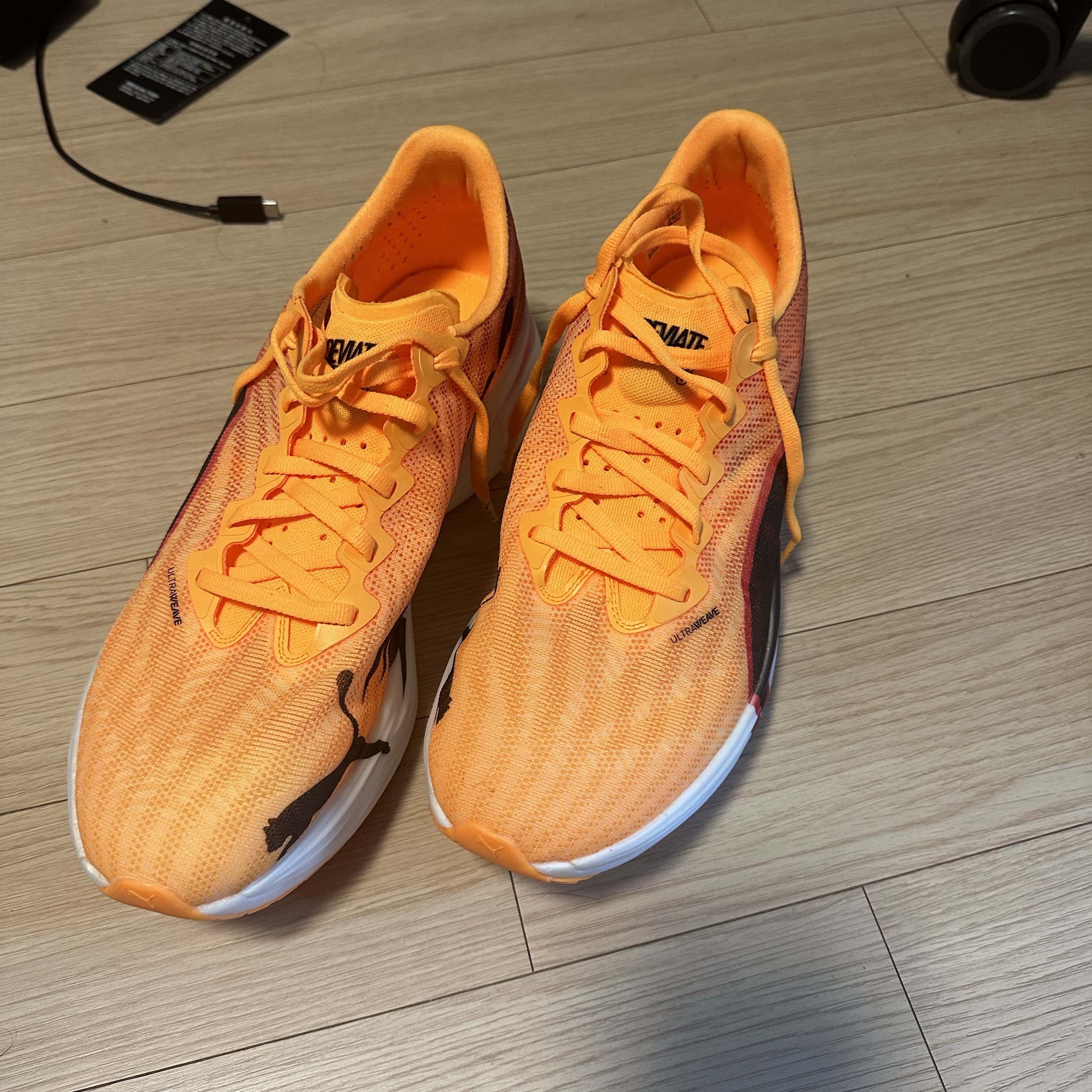 Puma Deviate Nitro Elite 3 Fire Sun Stream Sunset Glow 착용 스타일