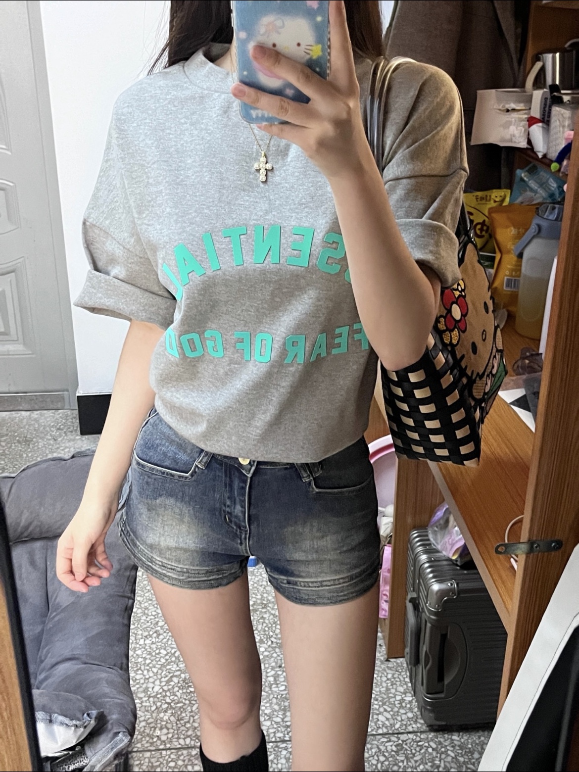 Essentials Heavy Jersey Crewneck T-Shirt Dark Heather Oatmeal - 24SS 착용 스타일
