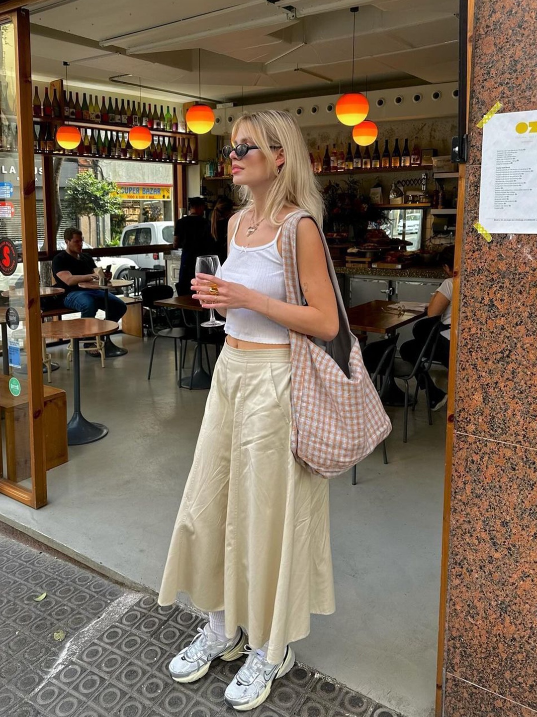 (W) Nike Dri-Fit Advantage Tennis Skirt White Black - Asia, (W) COS Balloon Hem Maxi Skirt Black 착용 스타일 - 4