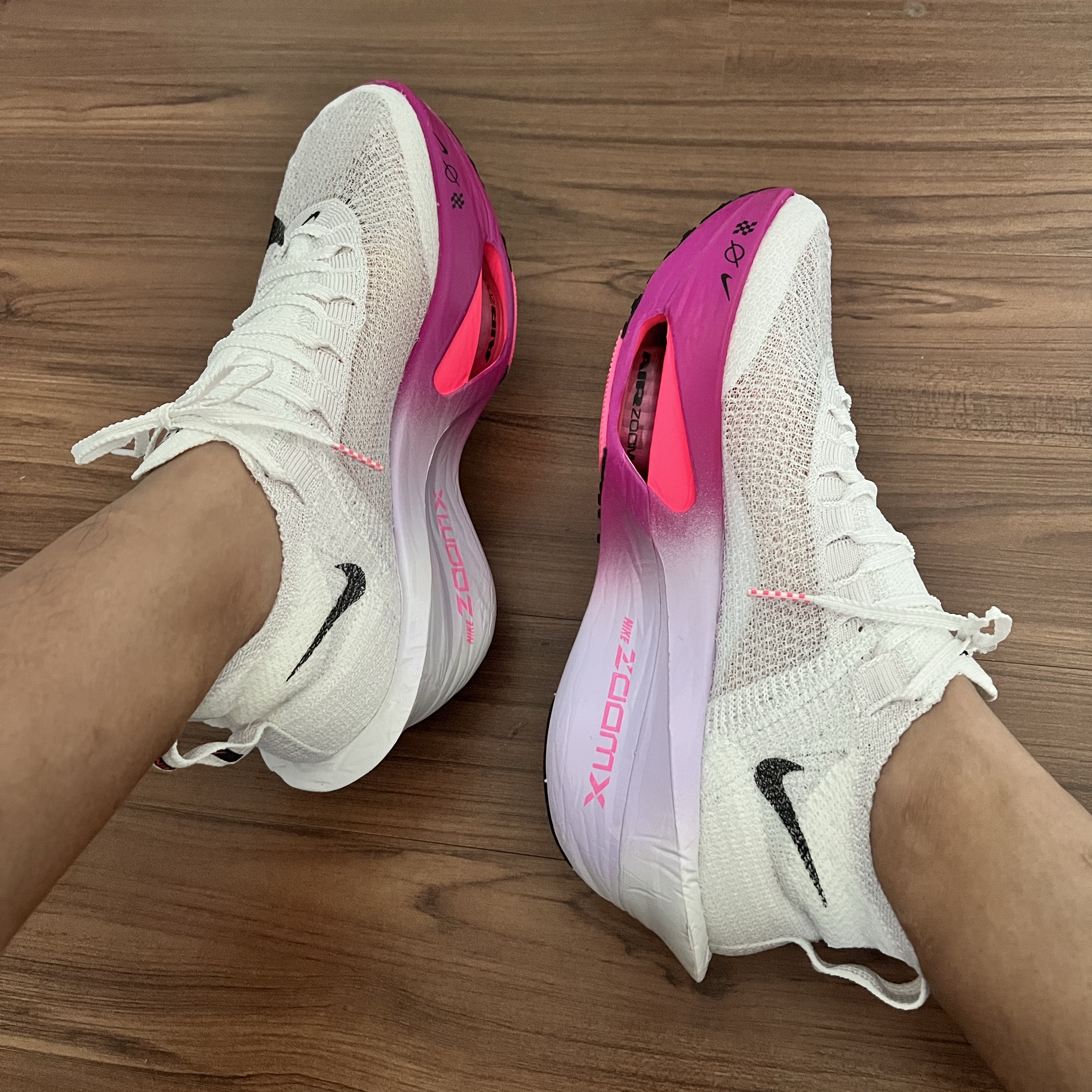 Nike Air Zoom Alphafly Next% 3 Hyper Pink 착용 스타일