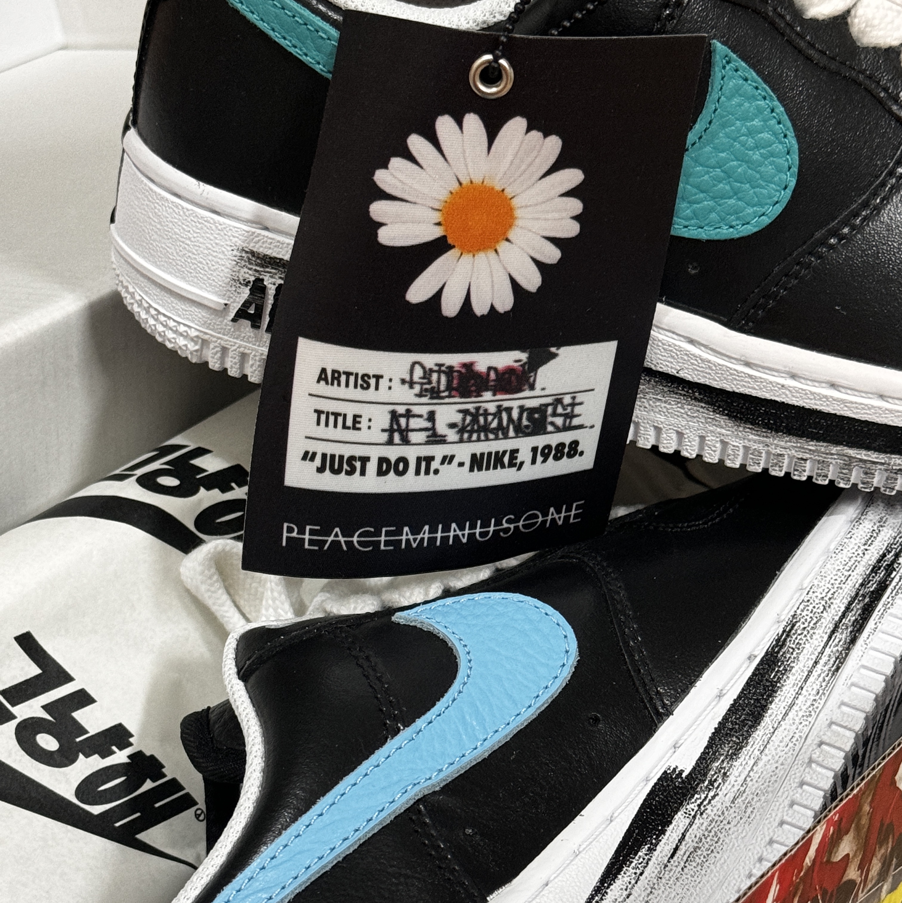 Nike x Peaceminusone Air Force 1 Low Para-Noise 3.0 Black and Multicolor 착용 스타일 - 2