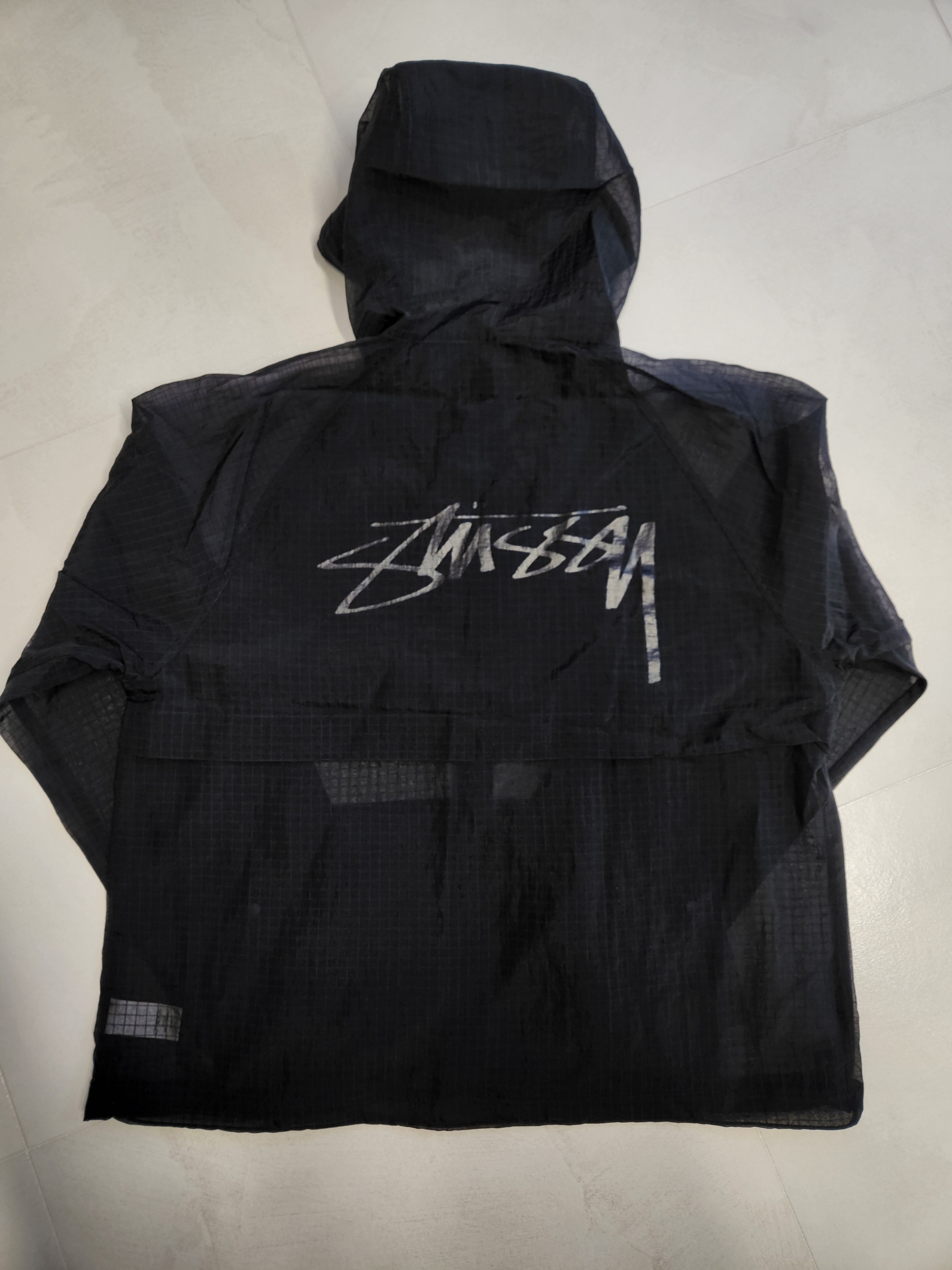 Stussy Beach Shell Transparent Ripstop Black 착용 스타일 - 2