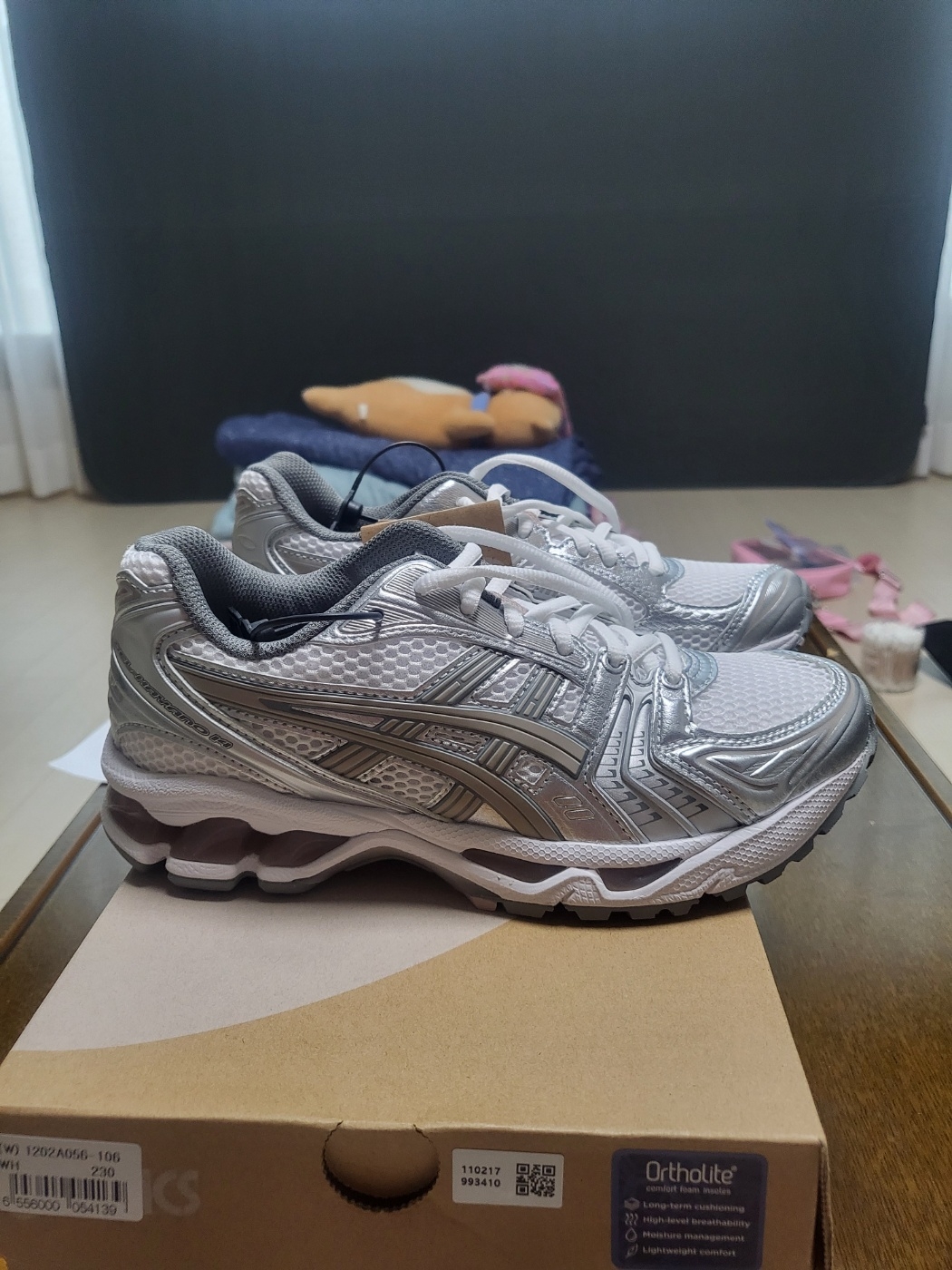 (W) Asics Gel-Kayano 14 White Moonrock 착용 스타일 - 2