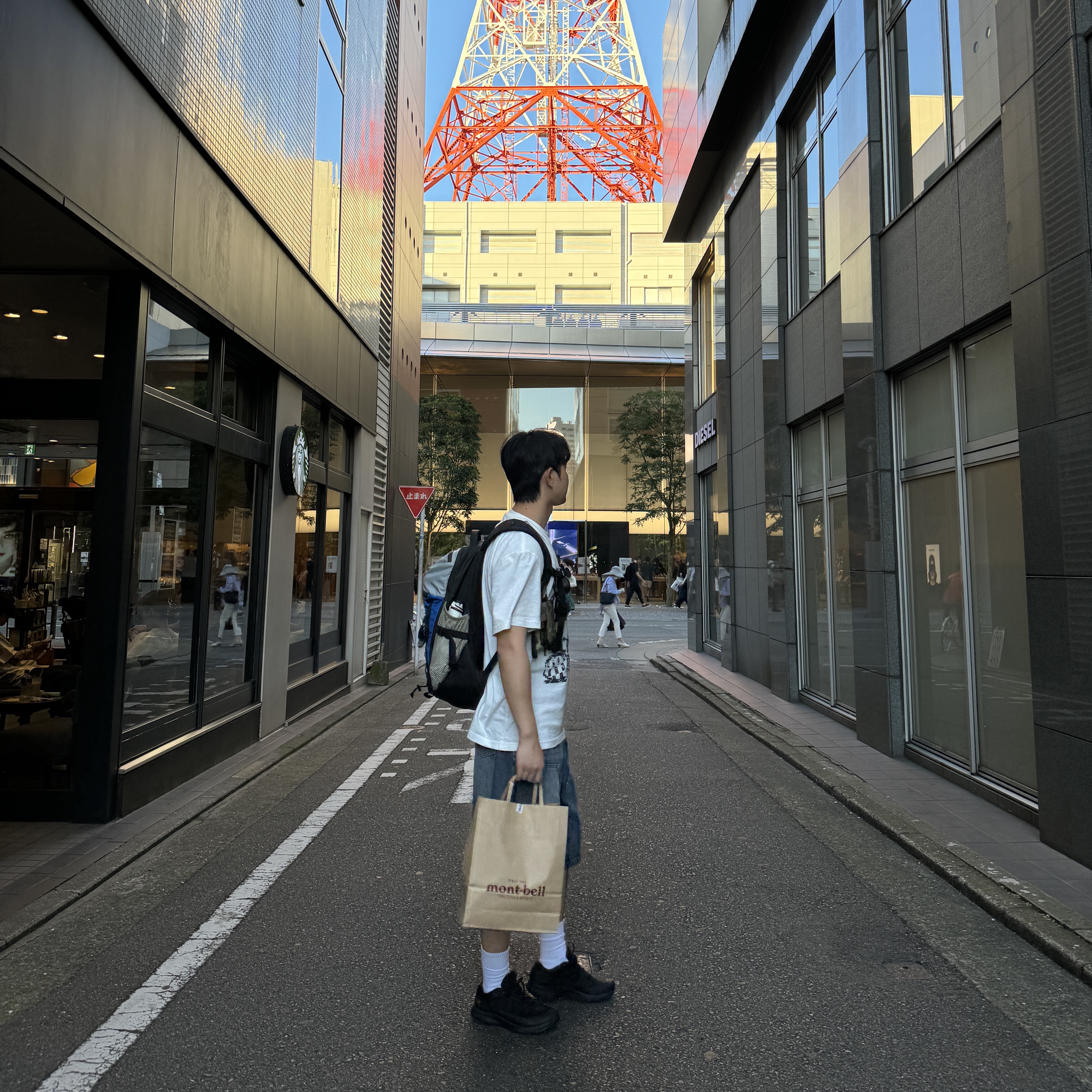 Supreme Backpack Blue - 23FW, Porter x New Era Key Holder Camo 착용 스타일 - 3