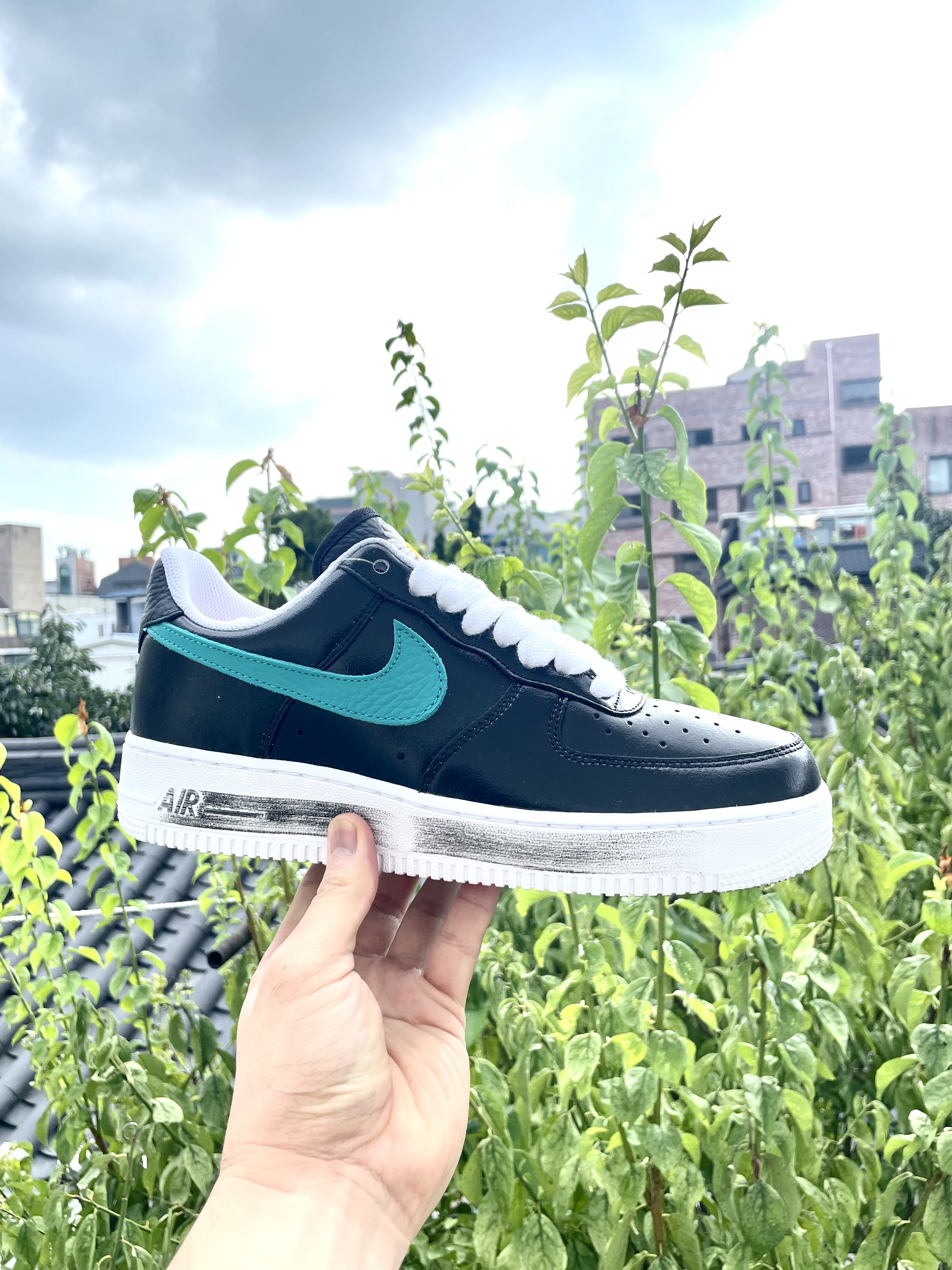 Nike x Peaceminusone Air Force 1 Low Para-Noise 3.0 Black and Multicolor 착용 스타일