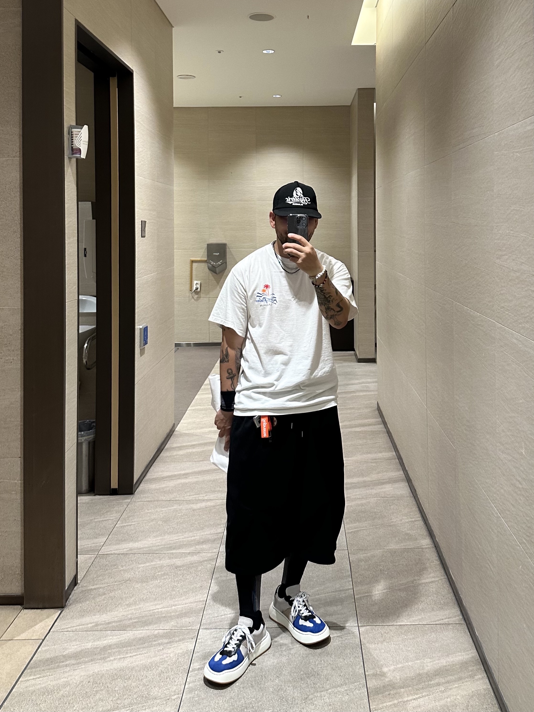 Hysteric Glamour Feel Good Mesh Cap Black, Ader Error Log; Baus Blue White 착용 스타일