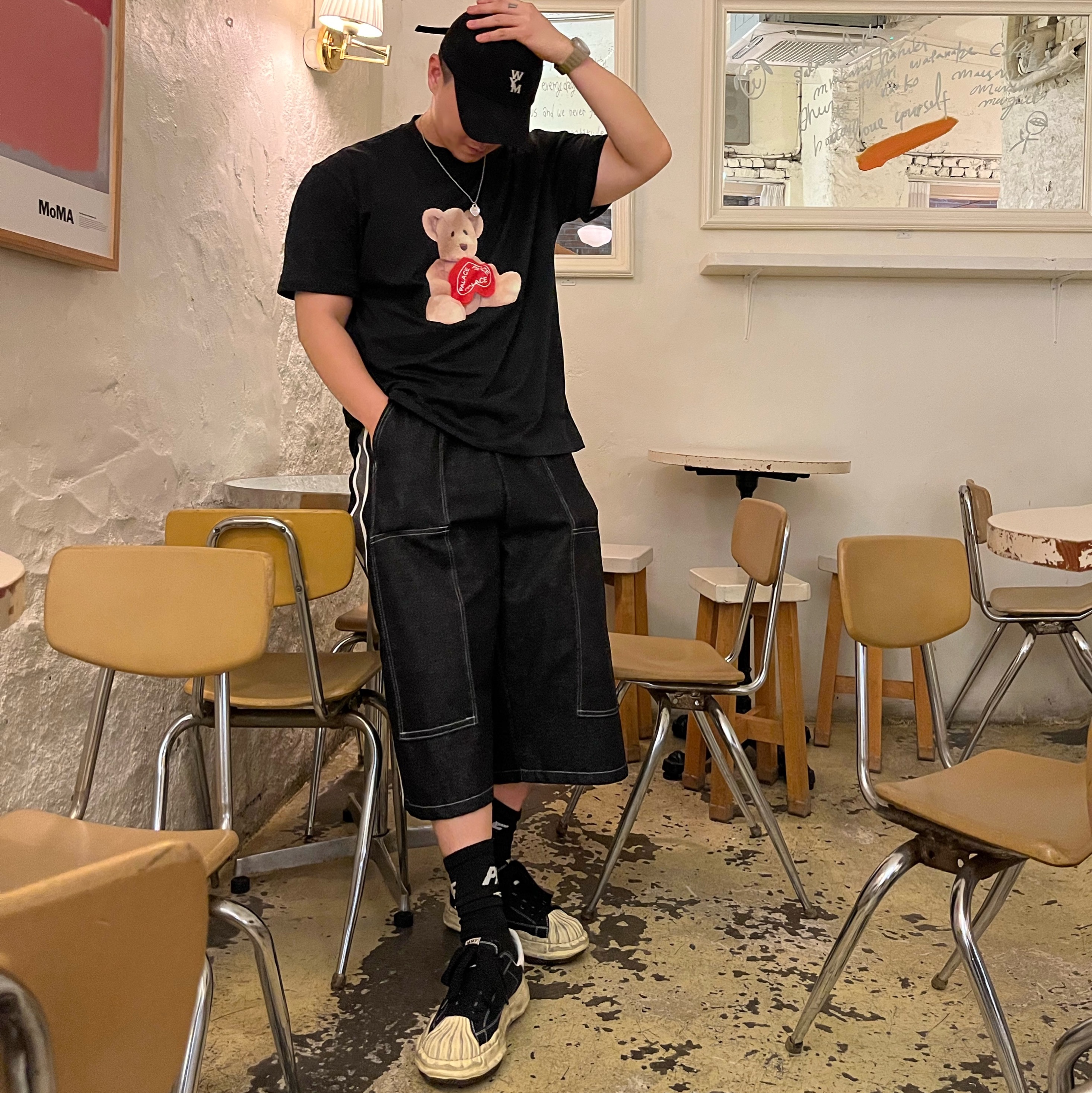 Palace Teddy T-Shirt Black - 24SS, Supreme x Tiffany & Co. Return to Tiffany Heart Tag Pendant - 21FW 착용 스타일 - 3