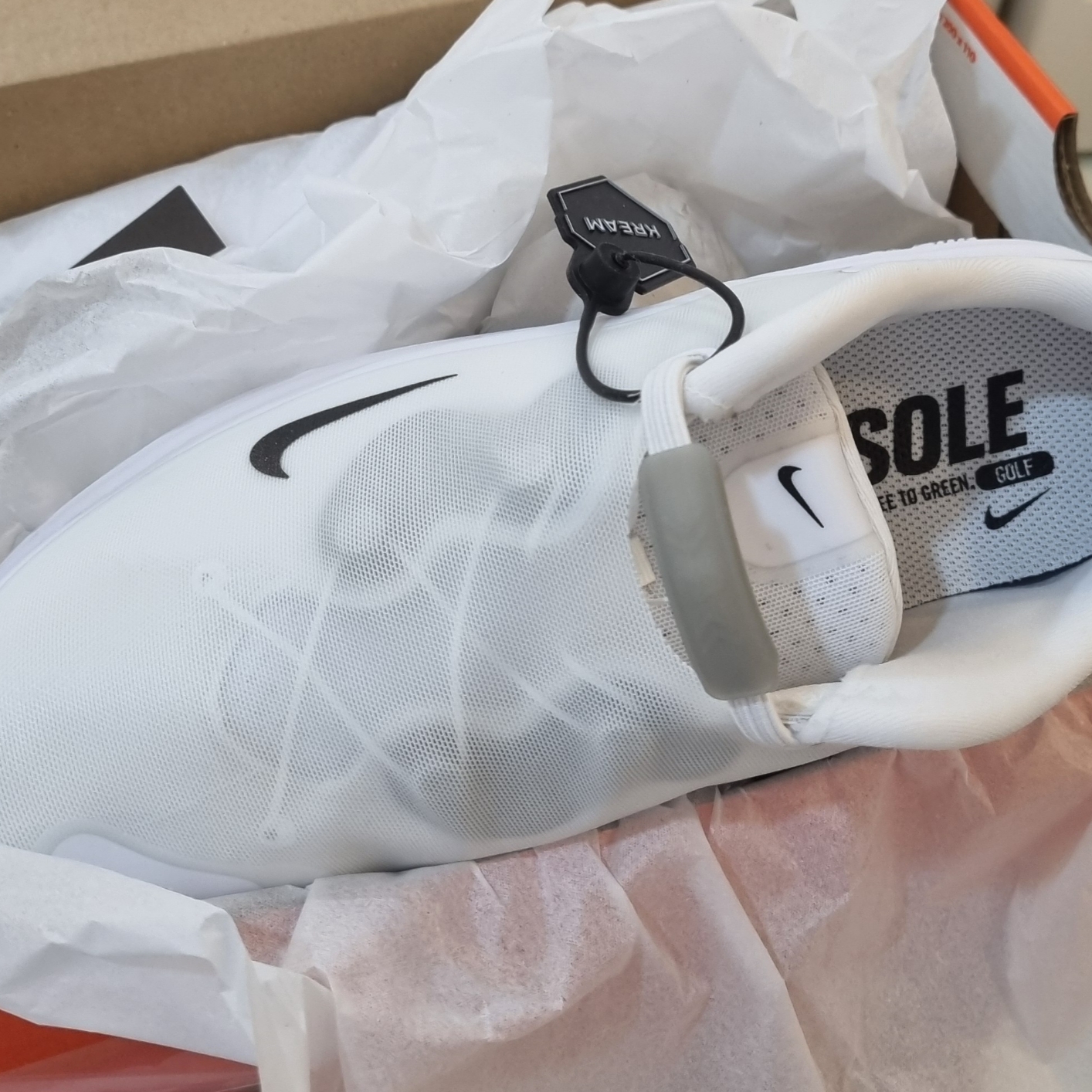 (W) Nike React Golf Ace Tour Wide White 착용 스타일