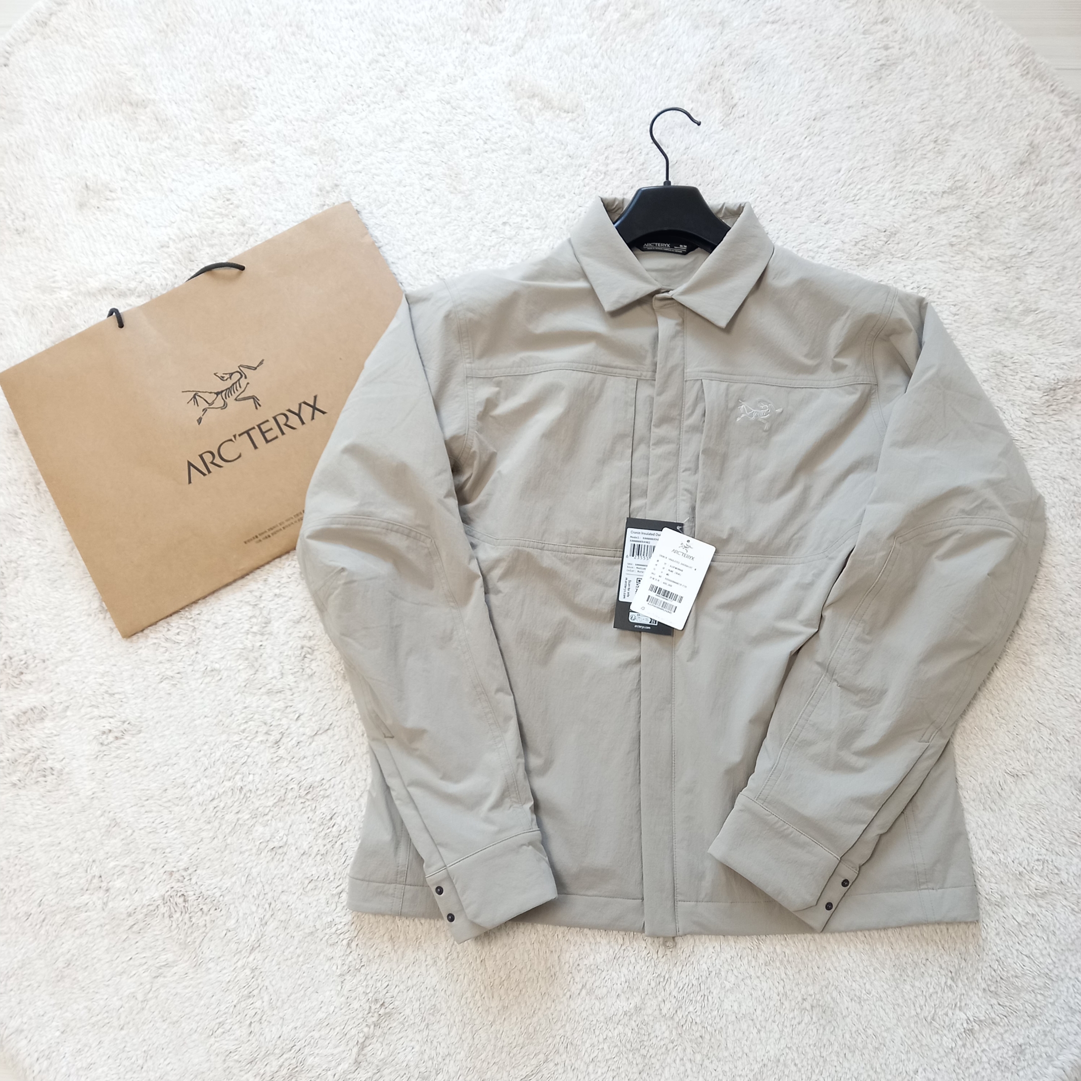 Arc'teryx Cronin Insulated Overshirt Rune 착용 스타일 - 1