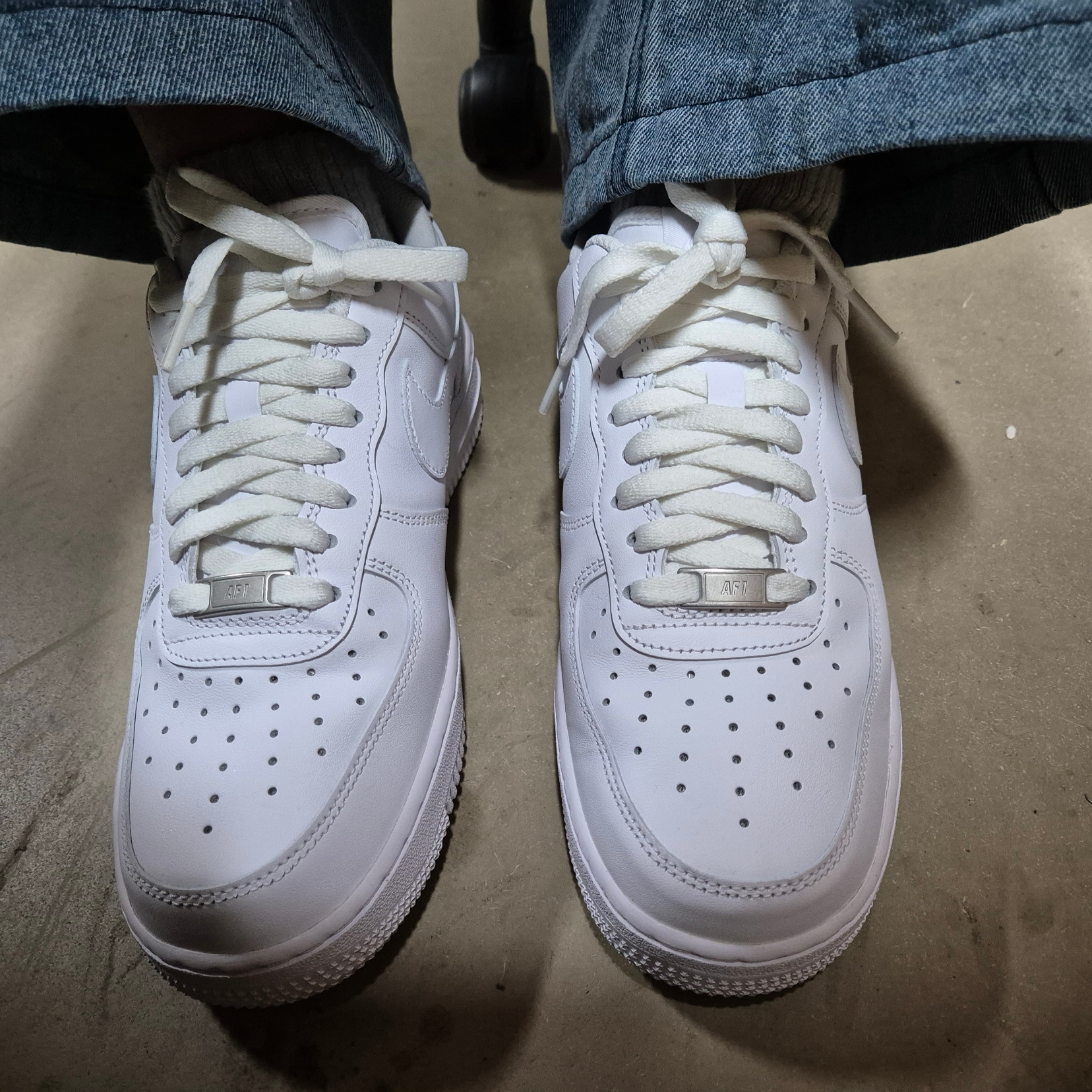 Nike Air Force 1 '07 Low White 착용 스타일