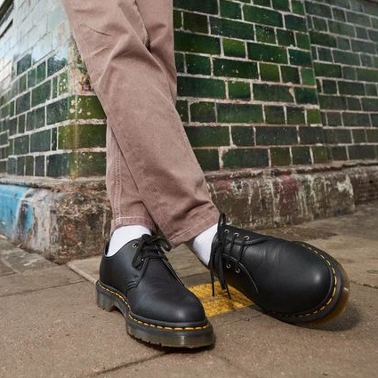 Dr. Martens Jadon Boots Black, Dr. Martens 1461 Smooth Black 착용 스타일 - 2
