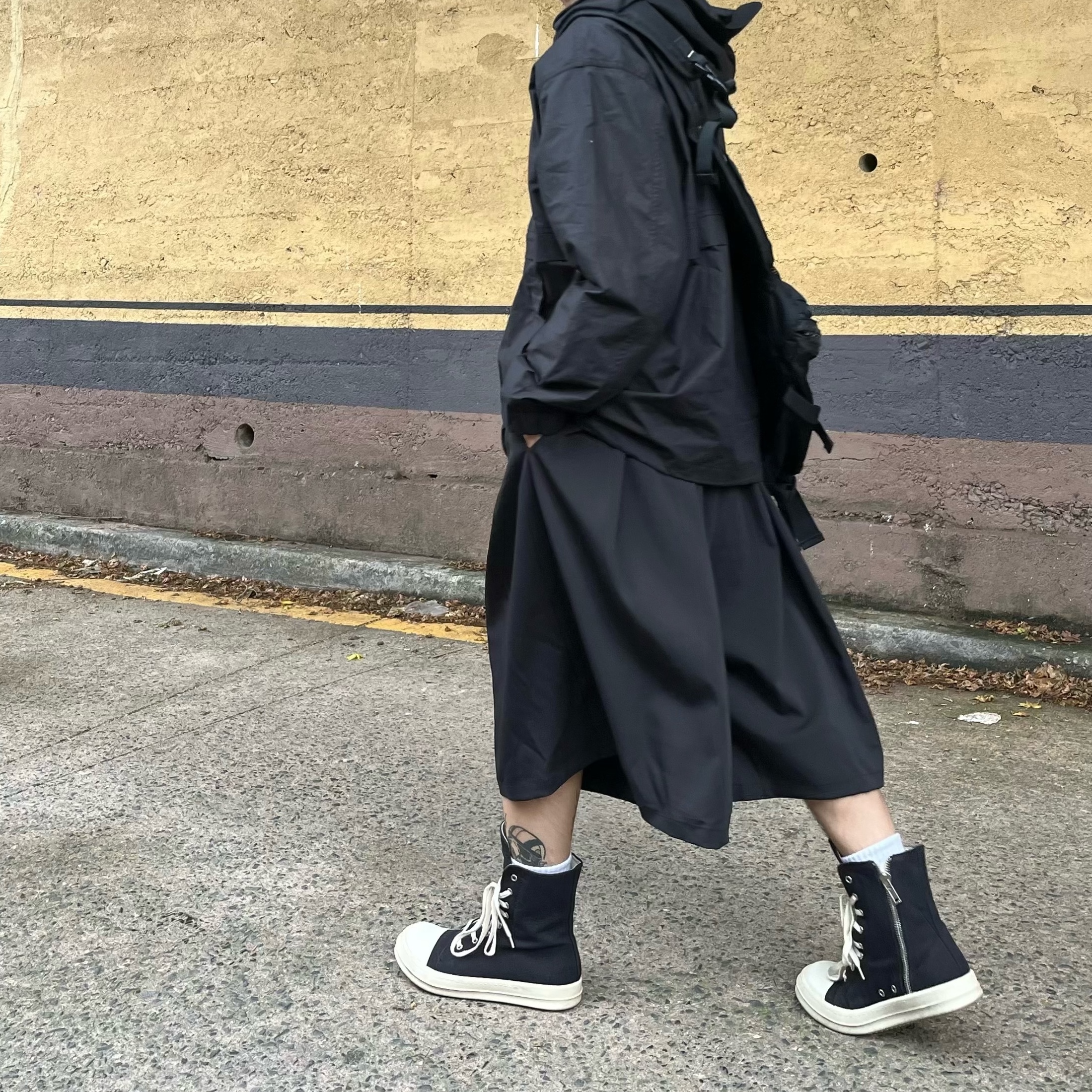 Rick Owens Drkshdw Calf Leather Penta Sneakers Black Milk White 착용 스타일 - 3