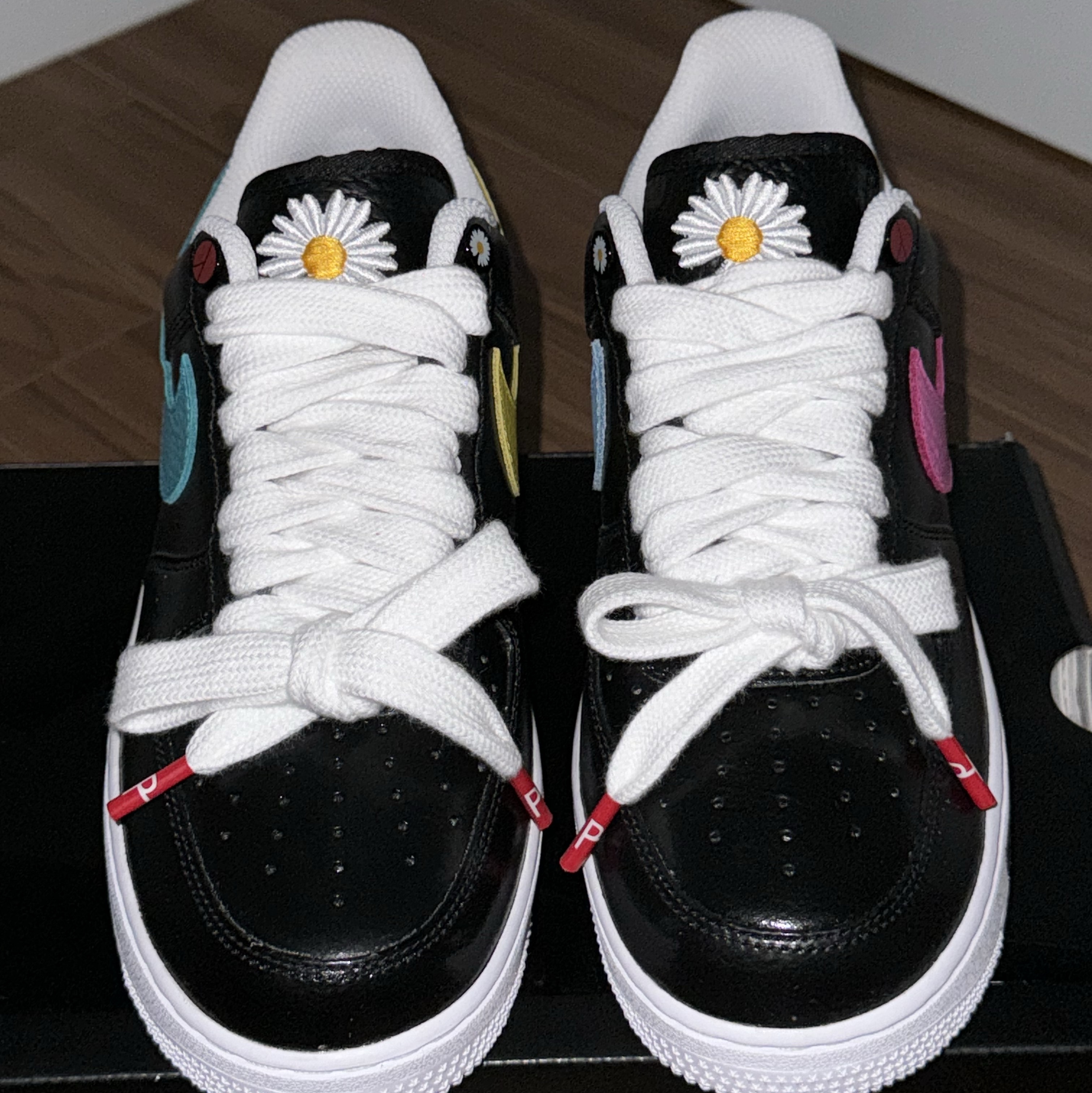 Nike x Peaceminusone Air Force 1 Low Para-Noise 3.0 Black and Multicolor 착용 스타일 - 2