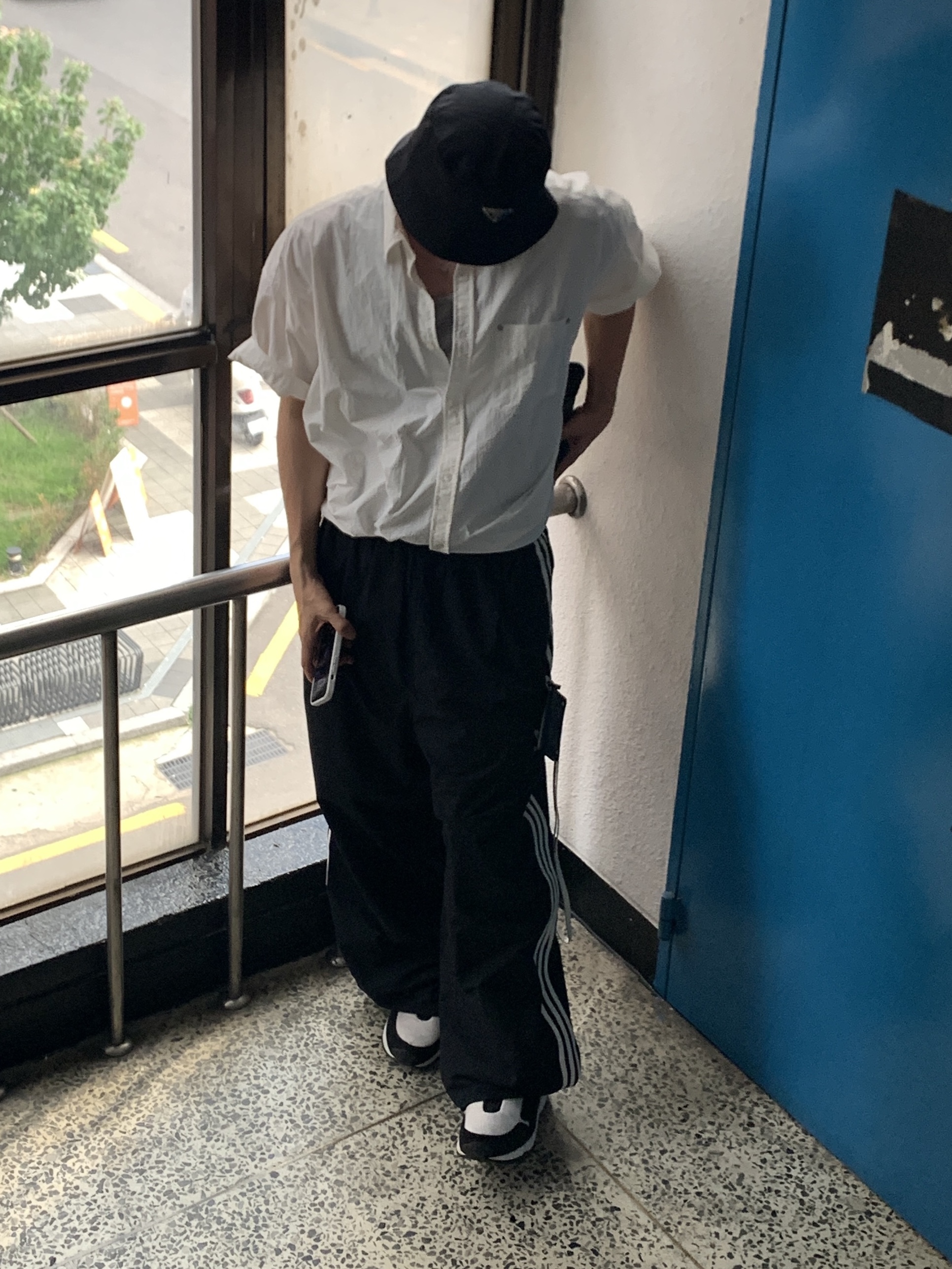 Kapital 11.5 oz. Denim The Old Man and The Sea Hat Indigo Dark, Nike x Comme des Garcons Homme Plus Air Max Sunder SP White Black 착용 스타일 - 3
