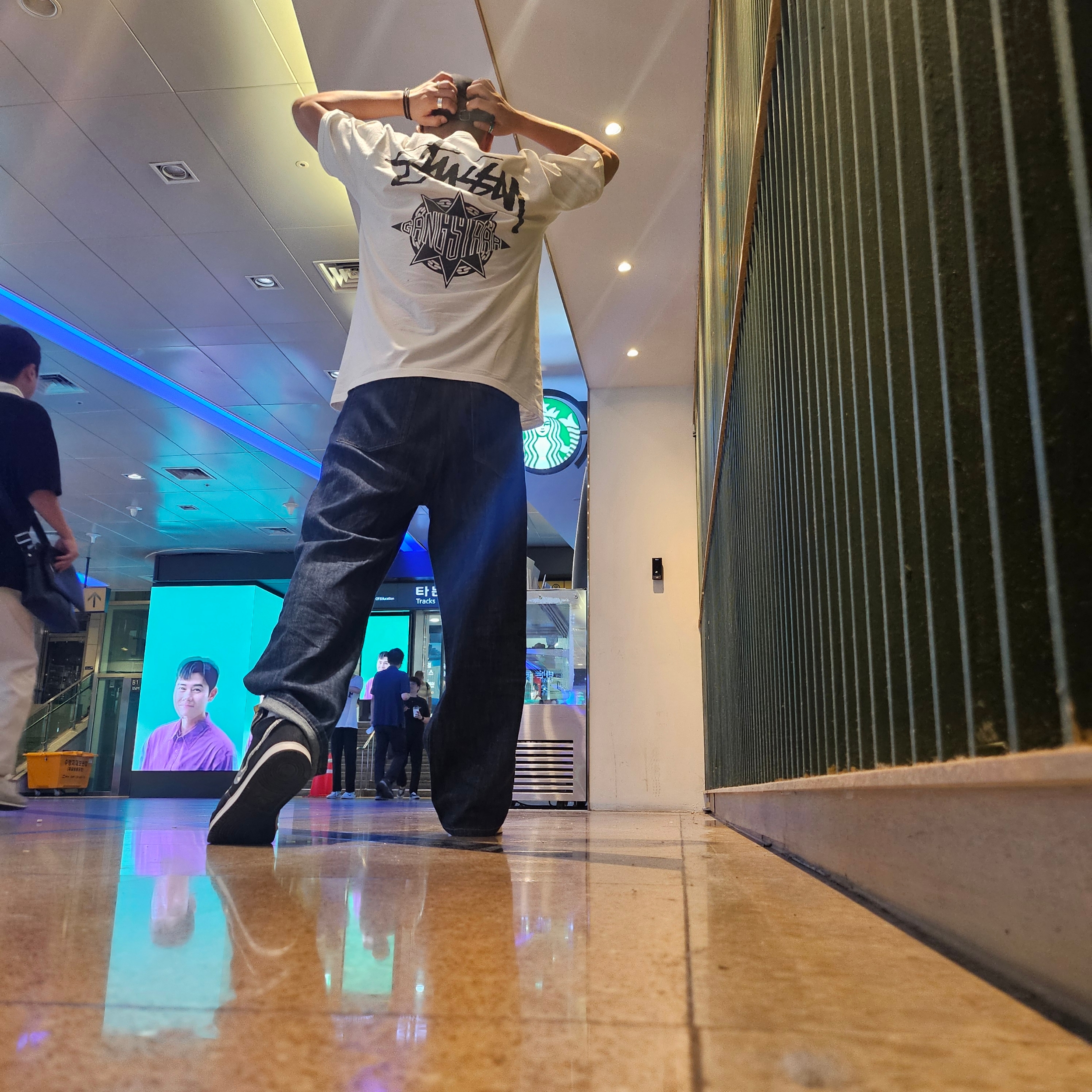 Nike x Stussy Vandal High Black, Stussy x Gang Starr Take It Personal T-Shirt White 착용 스타일 - 1
