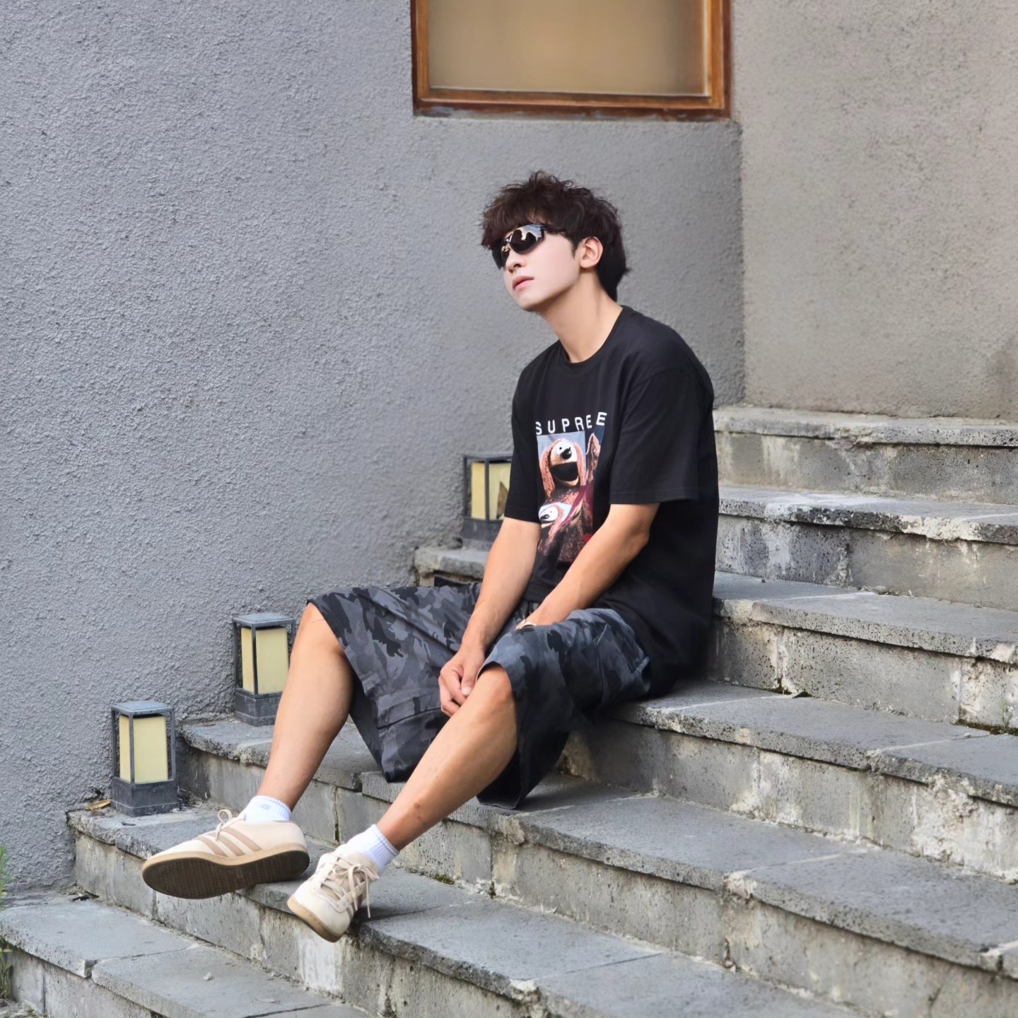 Supreme Rowlf T-Shirt Black - 24SS, Samsung Galaxy Watch6 44mm LTE Silver (Korean Ver.) 착용 스타일 - 1