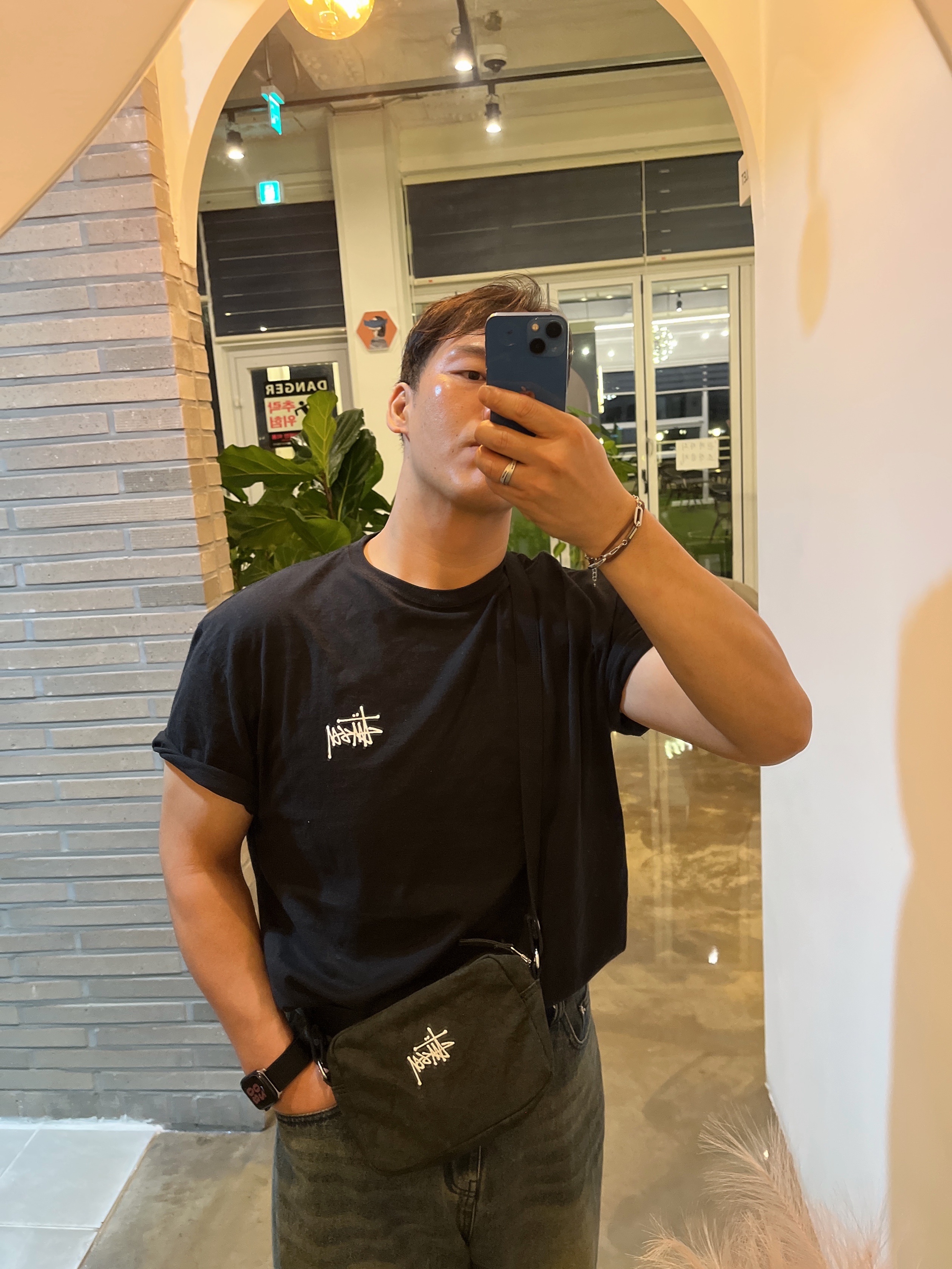 Stussy Canvas Side Pouch Washed Black, (W) Adidas Spezial Handball Clear Pink 착용 스타일 - 2