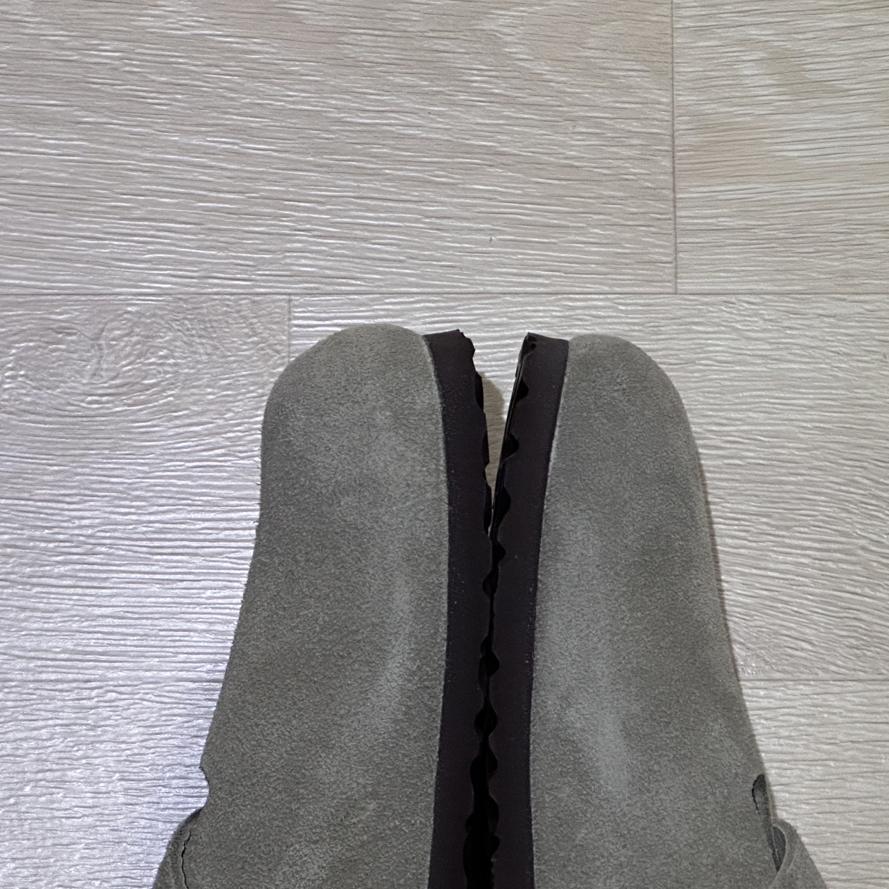 Birkenstock Boston Soft Footbed Taupe - Narrow 착용 스타일 - 1