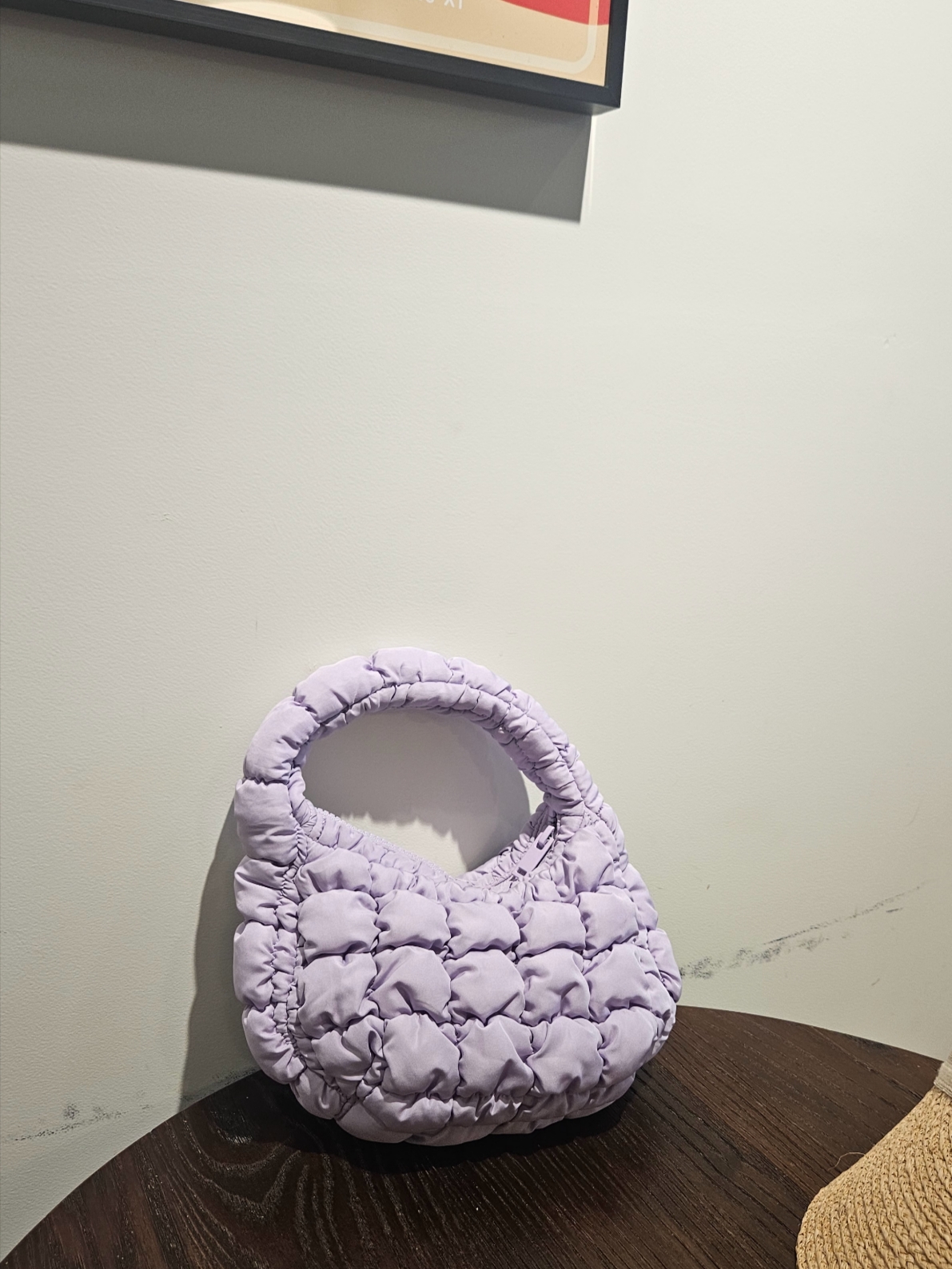 COS Quilted Micro Bag Purple 착용 스타일 - 3