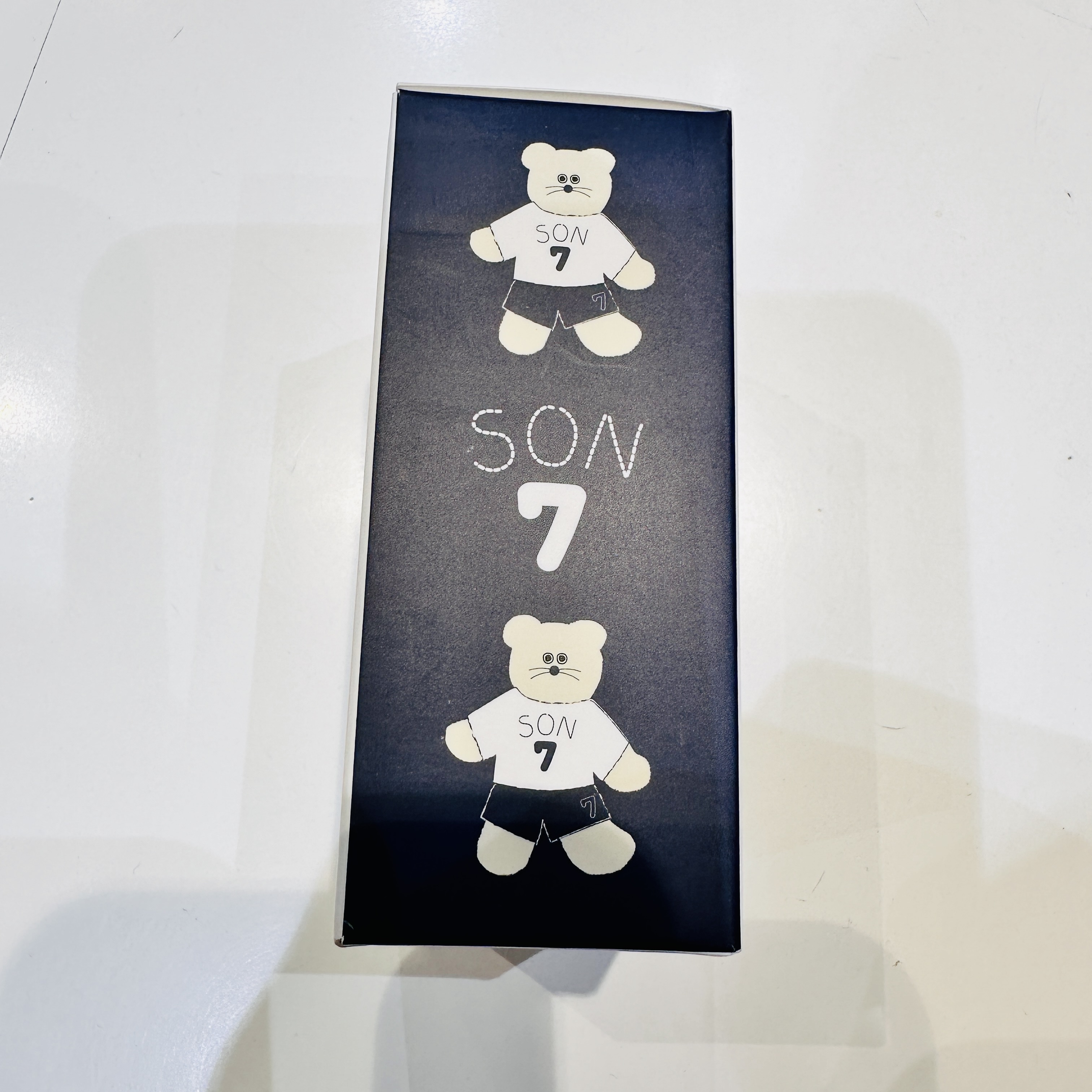 Monamhee x NOS7 SON.hee Figure Keyring Cream 착용 스타일 - 3