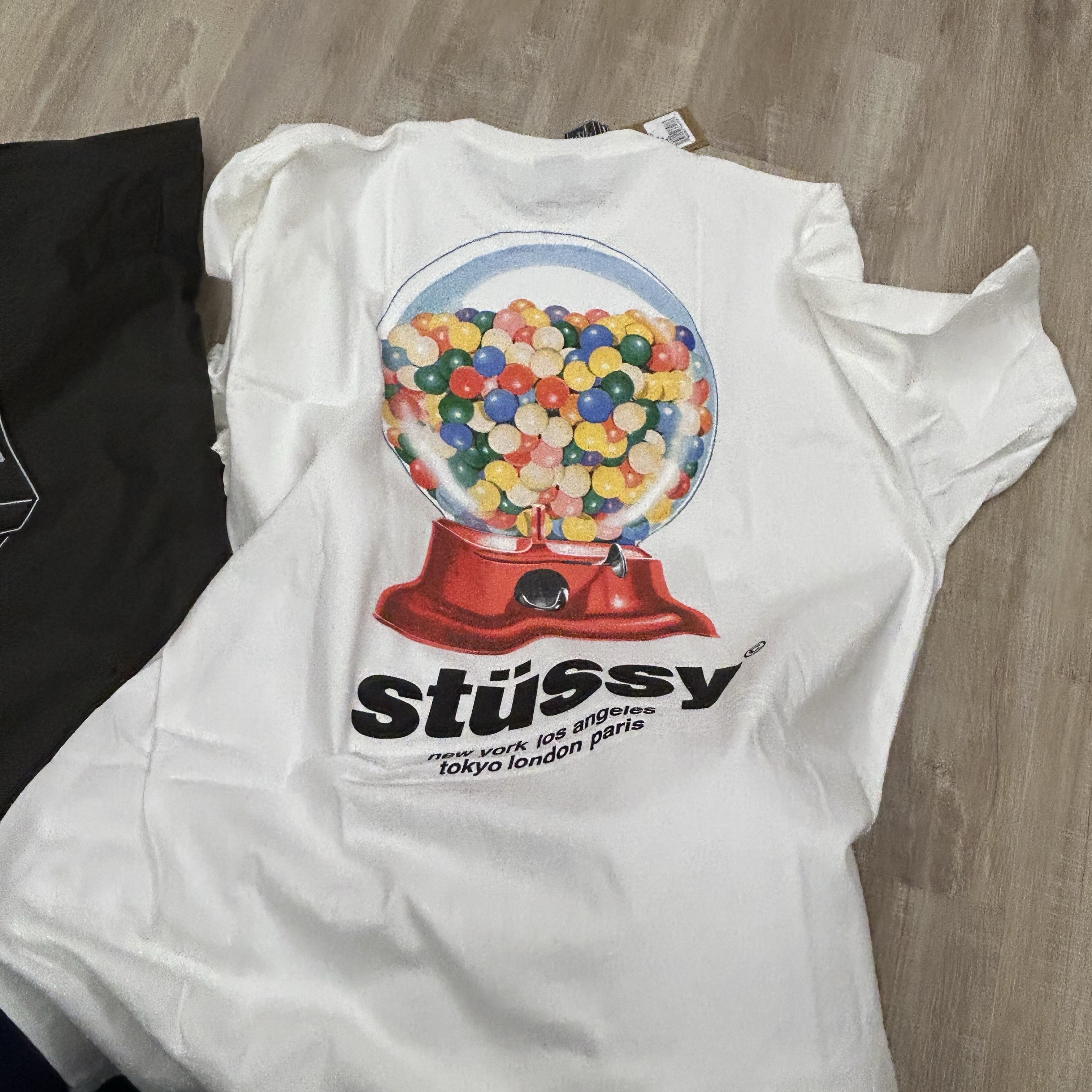 Stussy Gumball T-Shirt White 착용 스타일