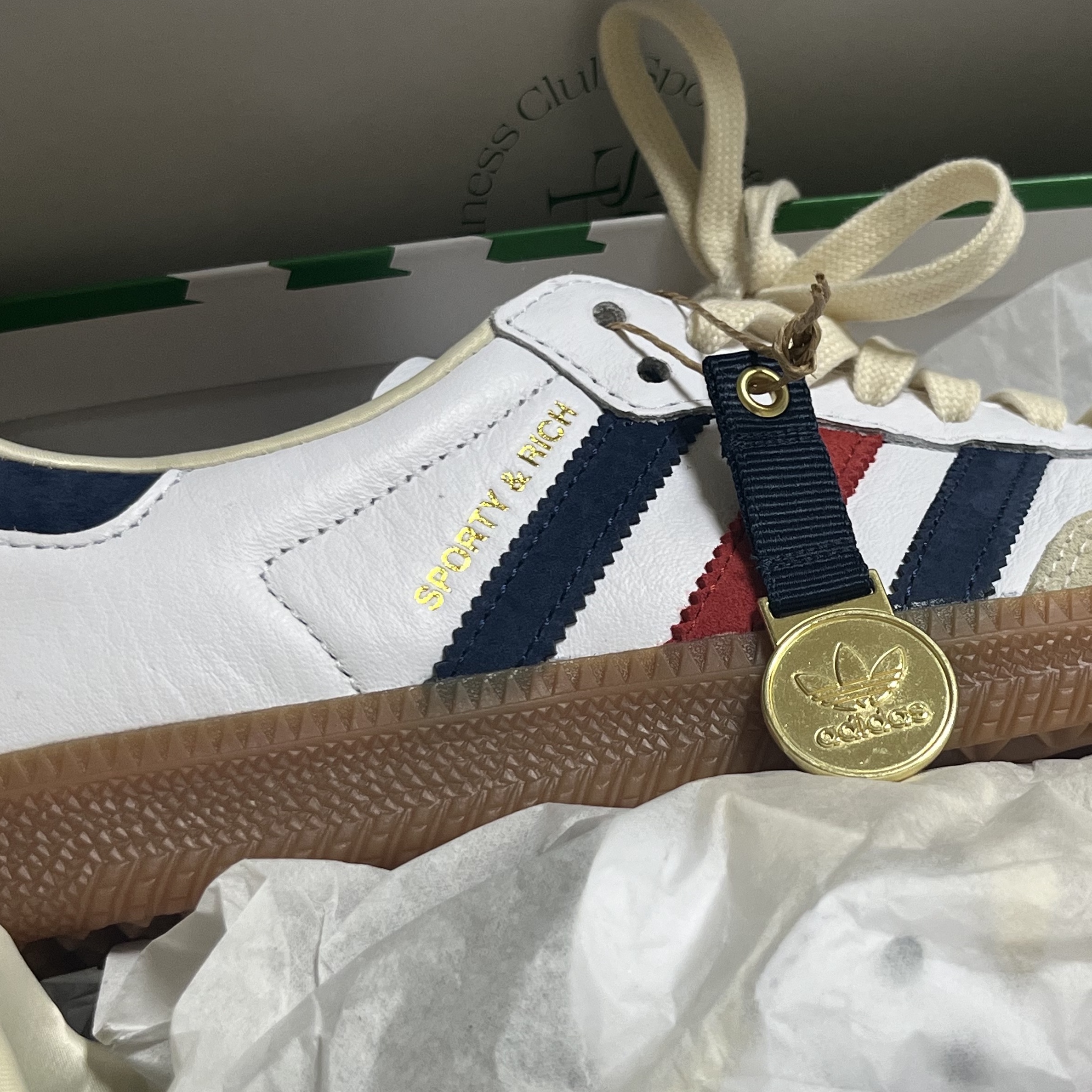 Adidas x Sporty & Rich Samba OG Cloud White Night Indigo 착용 스타일