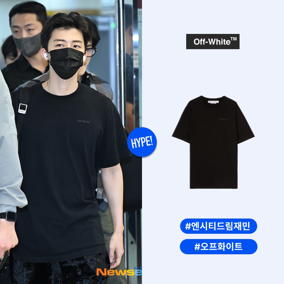 Off-White Diag Tab Over S/S T-Shirt Black 착용 스타일 - 1