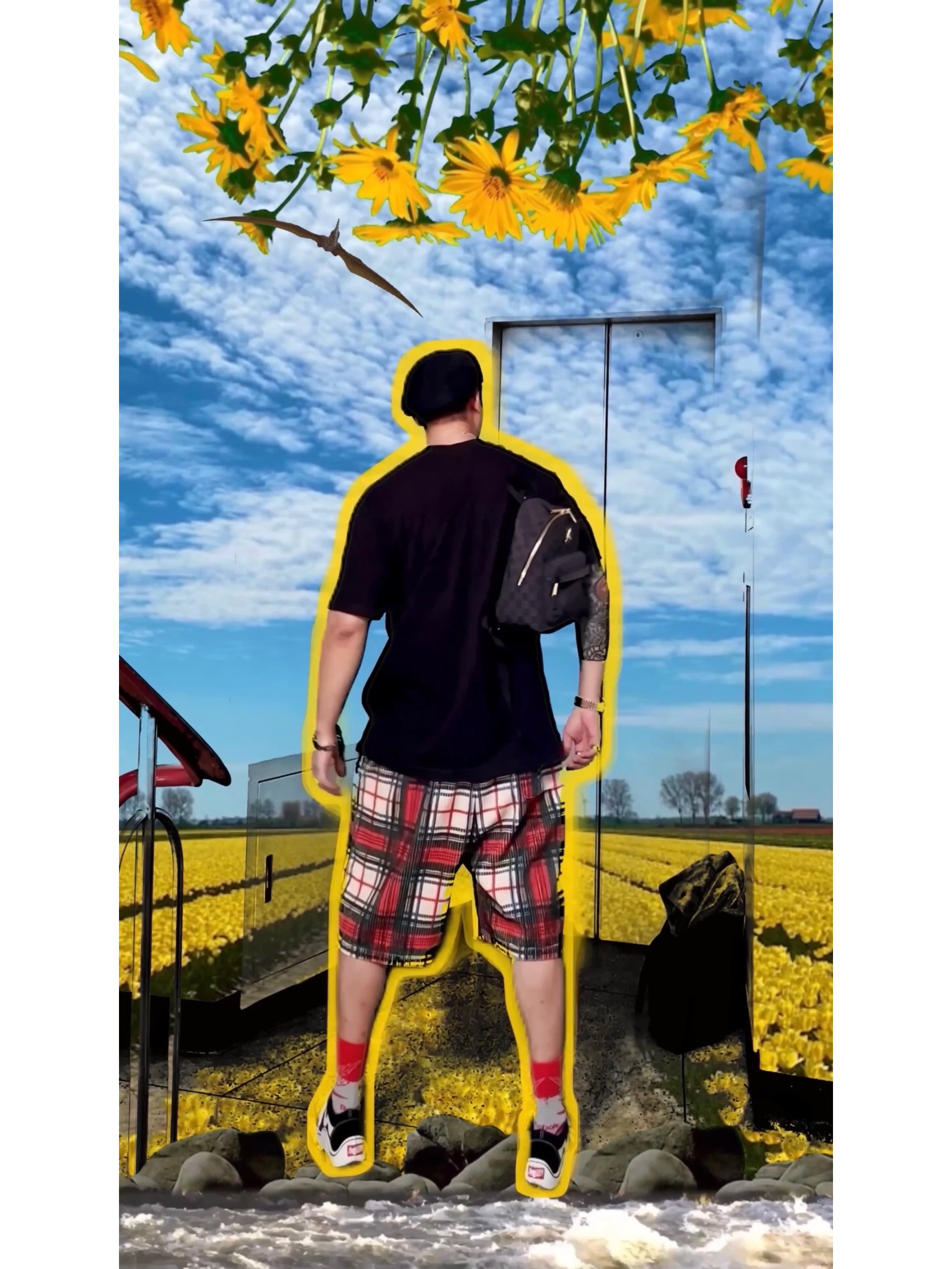 Supreme x Kangol Ventair Logo 504 Black - 22SS, Supreme x Burberry Box Logo T-Shirt Black - 22SS 착용 스타일 - 3