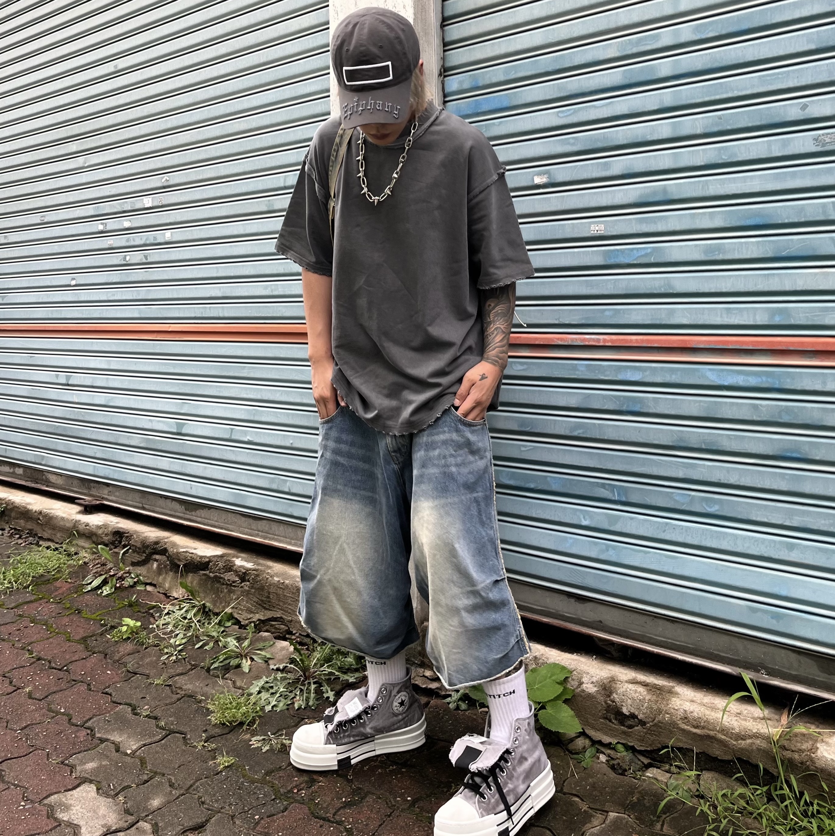 Converse x Drkshdw DBL Drkstar Overdye Chuck 70 Hi Concrete 착용 스타일 - 4