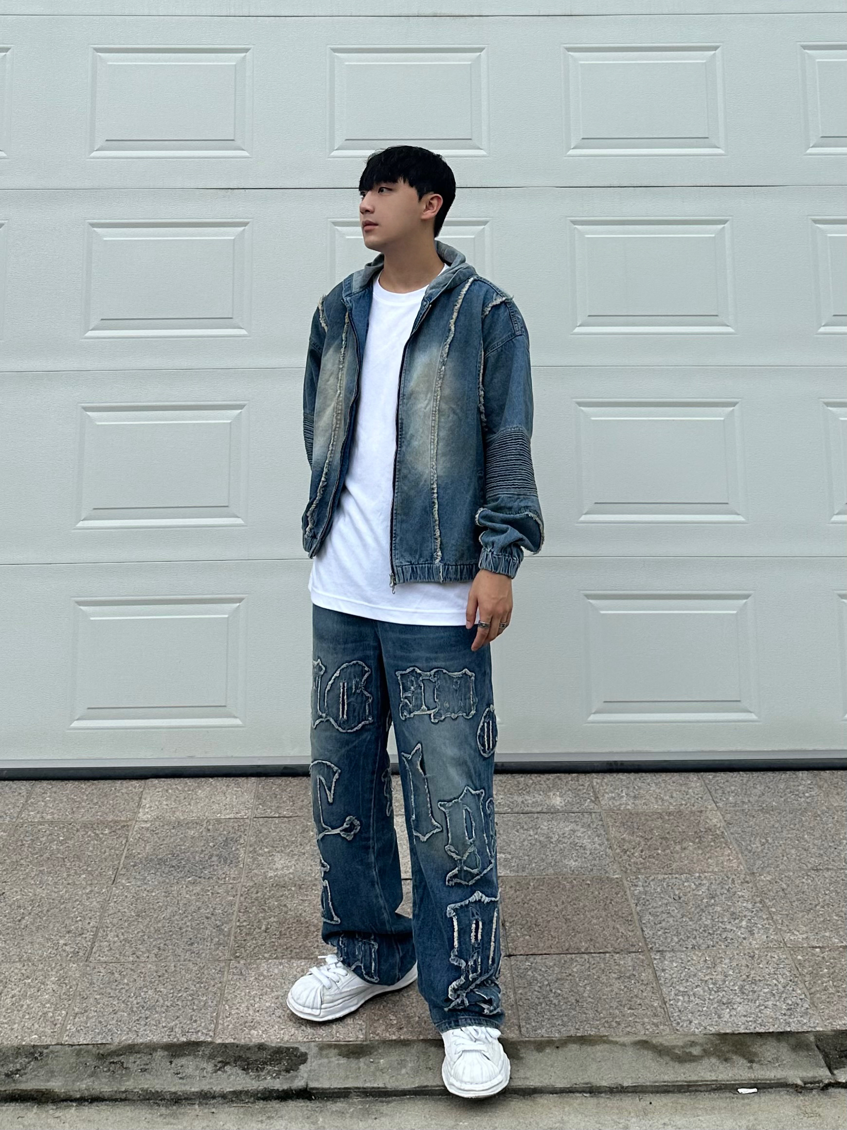 Maison Mihara Yasuhiro Blakey OG Sole Canvas Low-top Sneakers White 착용 스타일 - 2